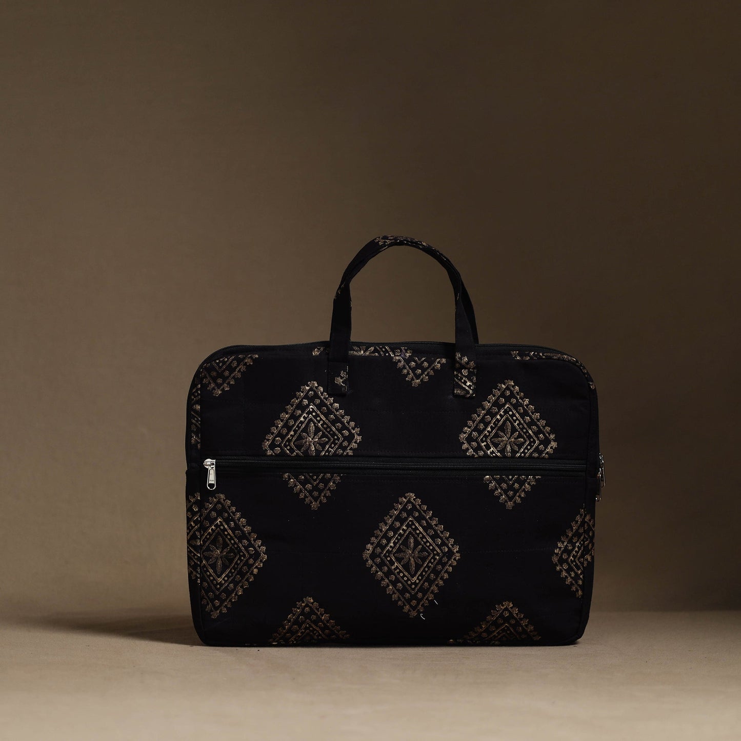Black Handmade Quilted Cotton Laptop Bag (13 x 16 in)