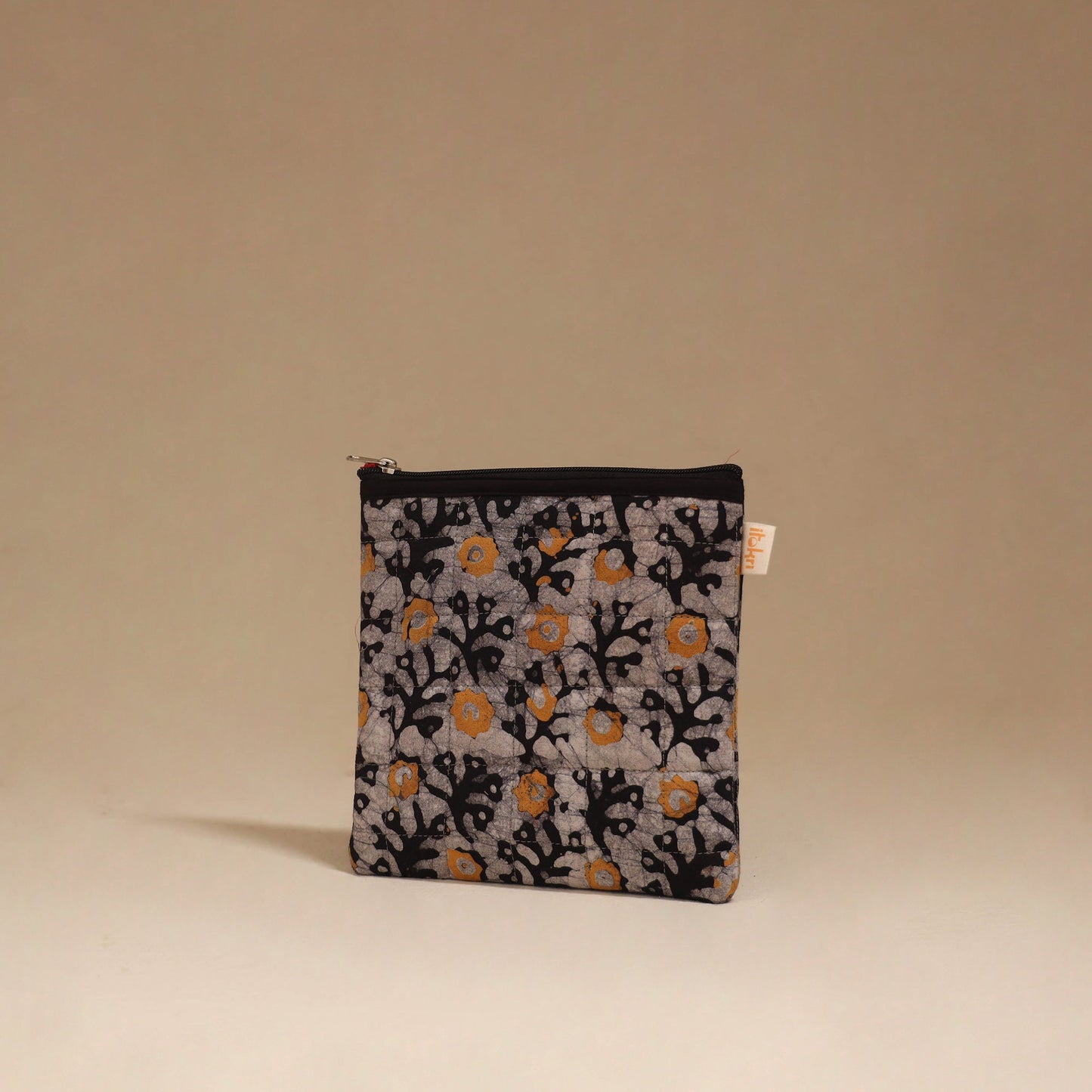 Handmade quilted utility pouch 25 - handcrafted