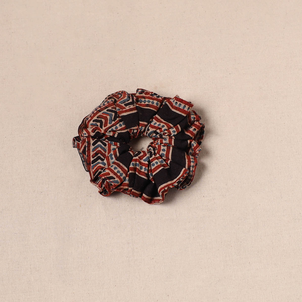 Handmade rubber band/scrunchie 162 - handcrafted