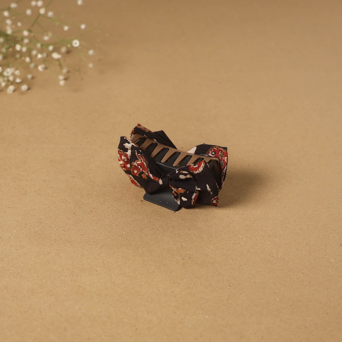 Handmade women’s bow hair claw clip 46 - handcrafted