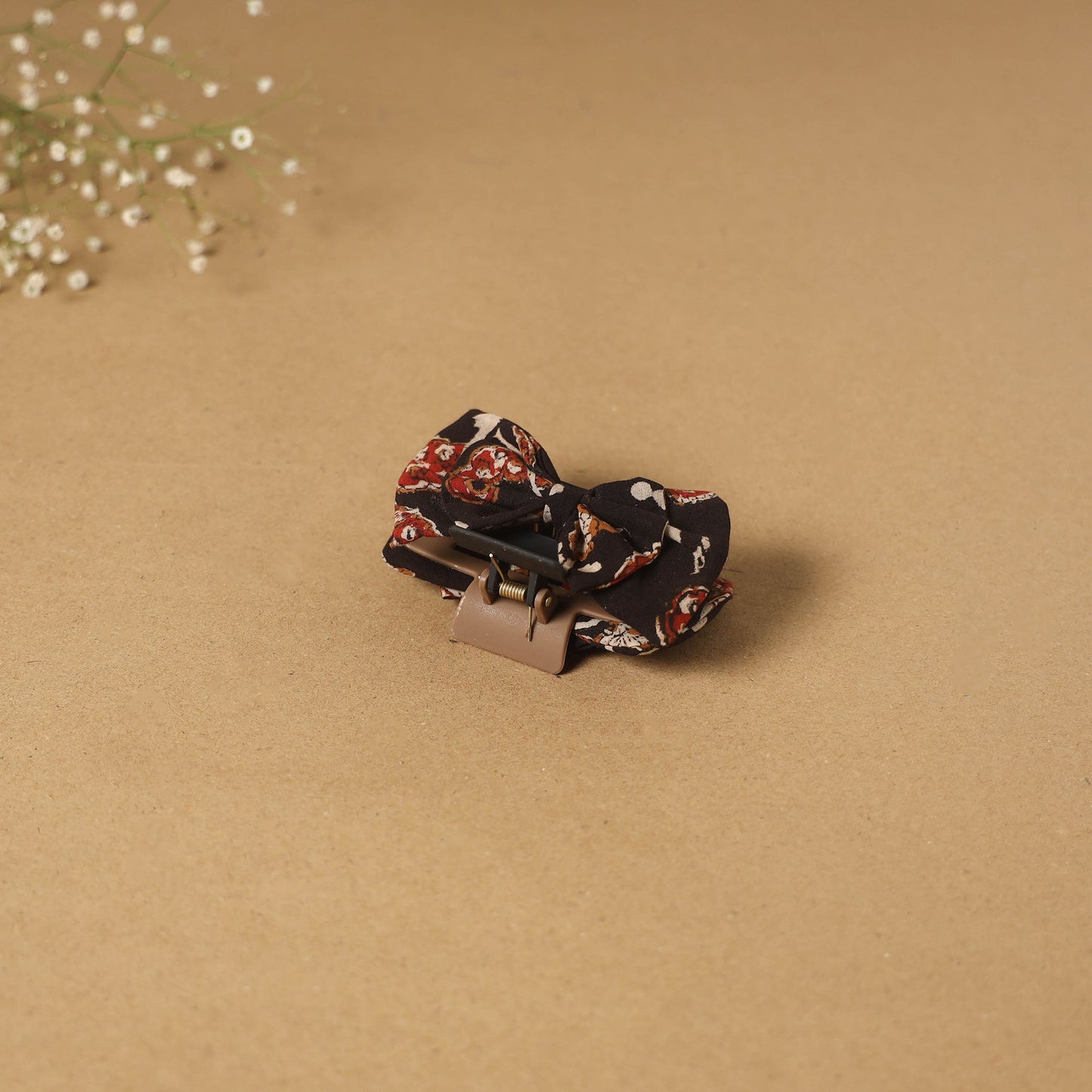 Handmade women’s bow hair claw clip 46 - handcrafted