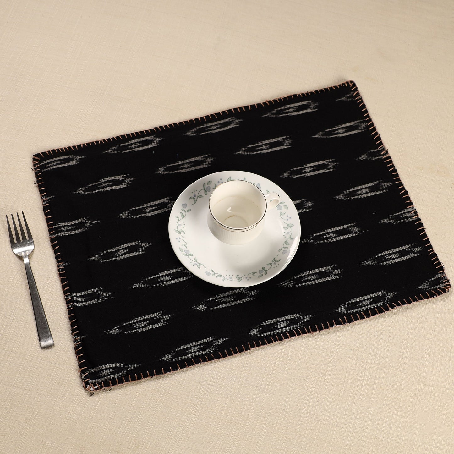 Black Ikat Cotton Hand Embroidery Table Mat (18 x 13 in) 02