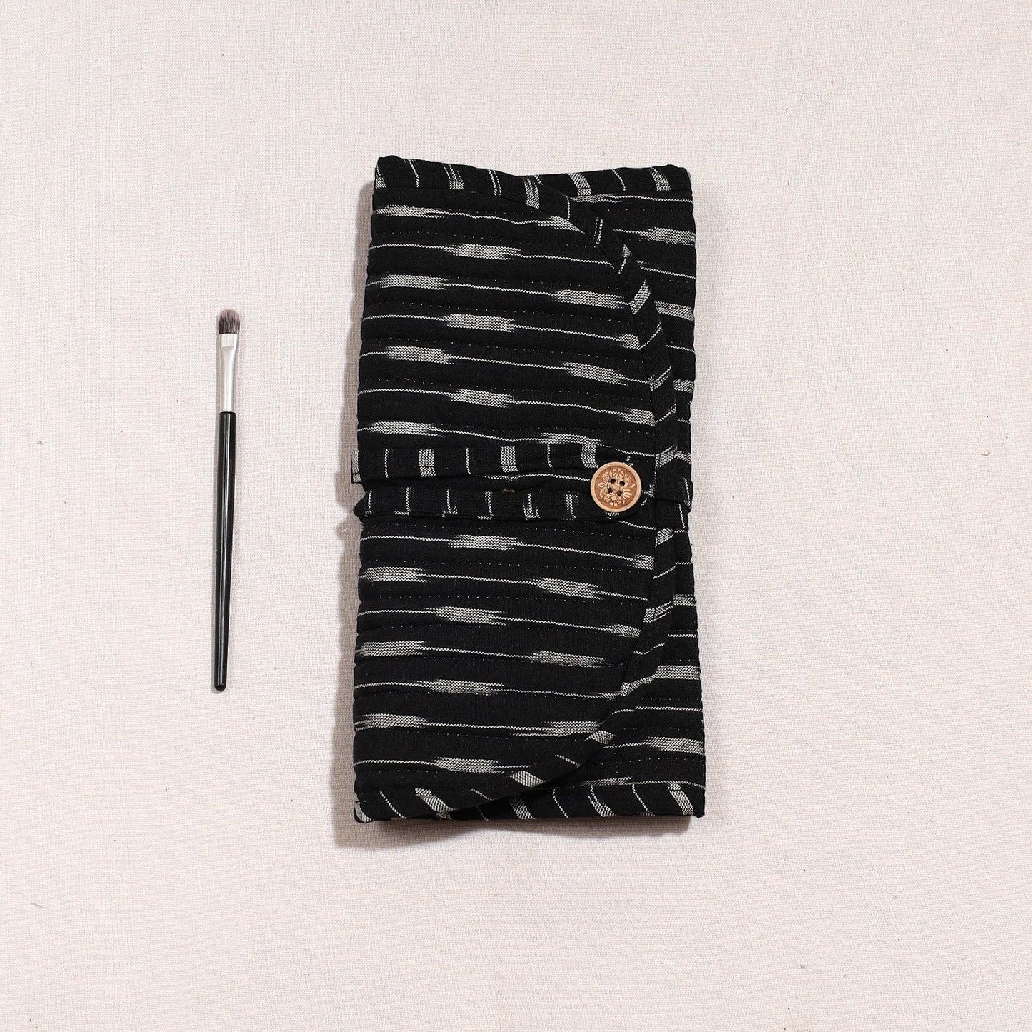 Ikat Fabric Multipurpose Segmented Make-up Brush Wrap Pouch/Case