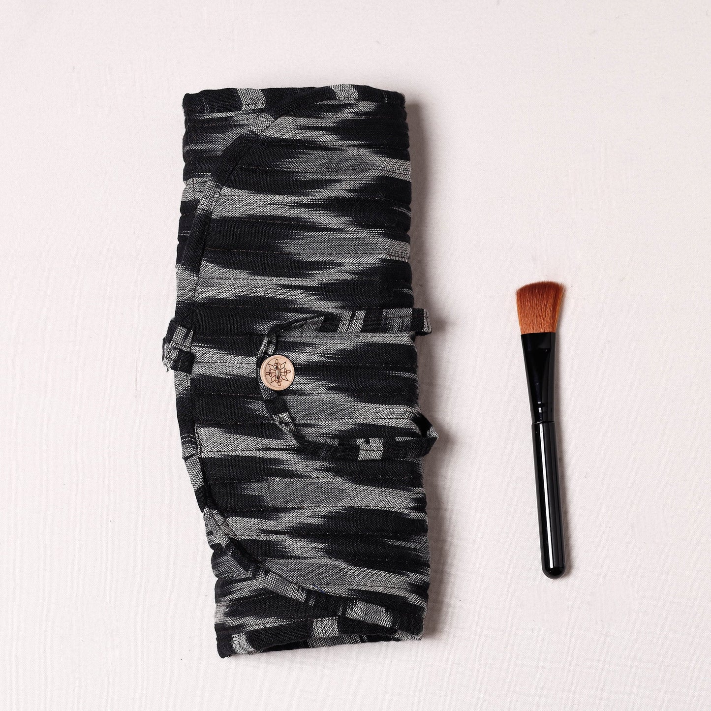 Ikat Fabric Multipurpose Segmented Make-up Brush Wrap Pouch/Case