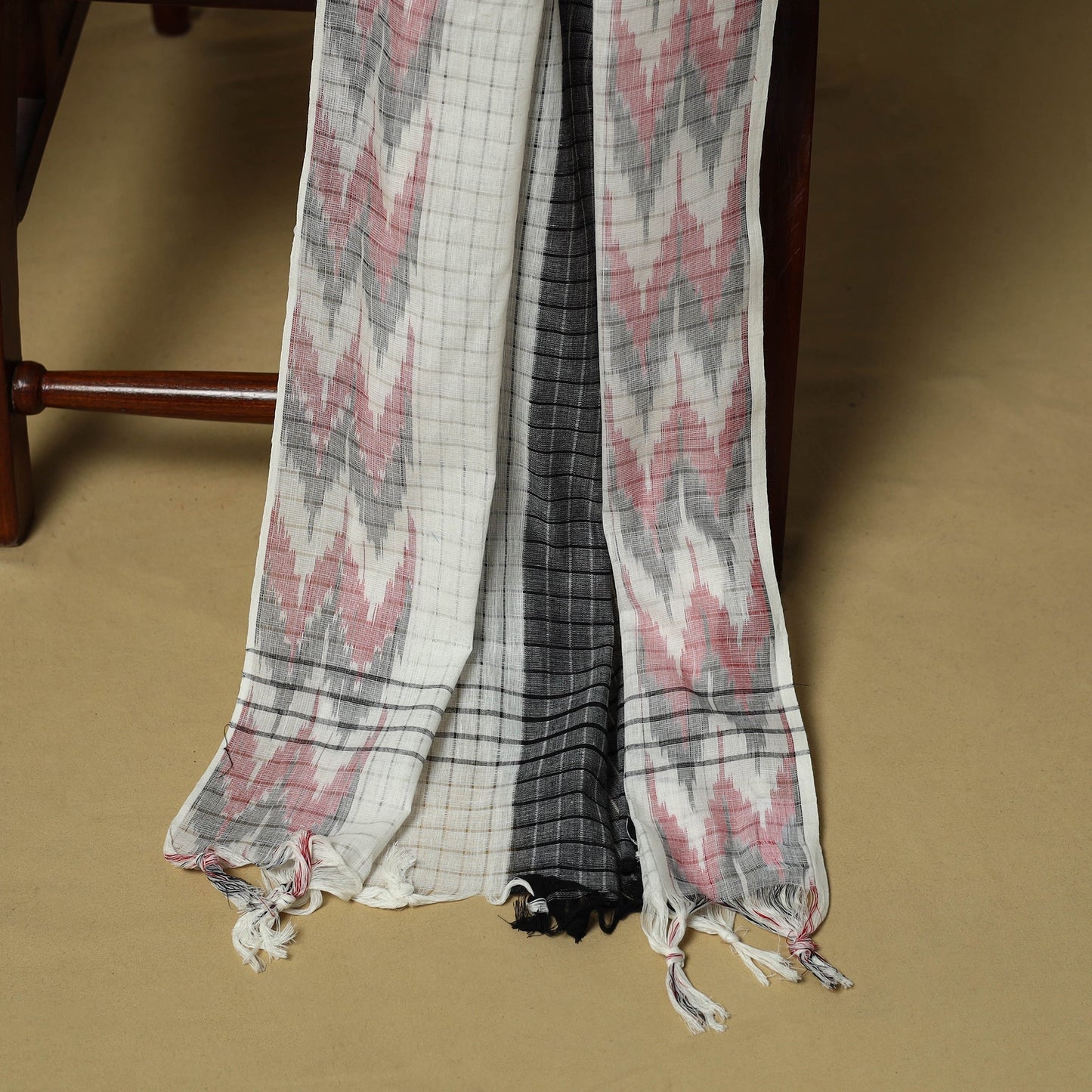 Jacquard cotton 3pc unstitched dress material 129