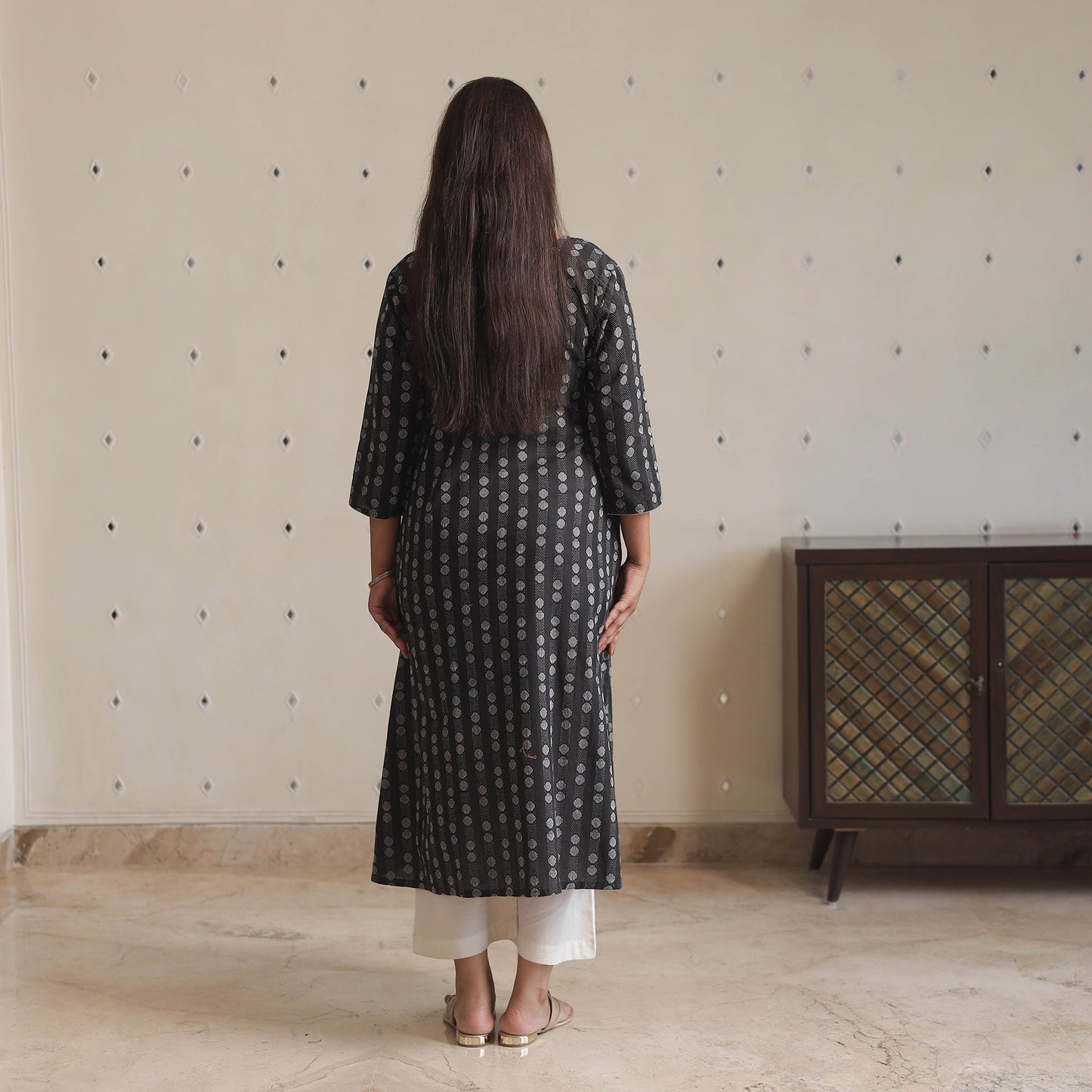 Black Jacquard Cotton Long Kurta for Women