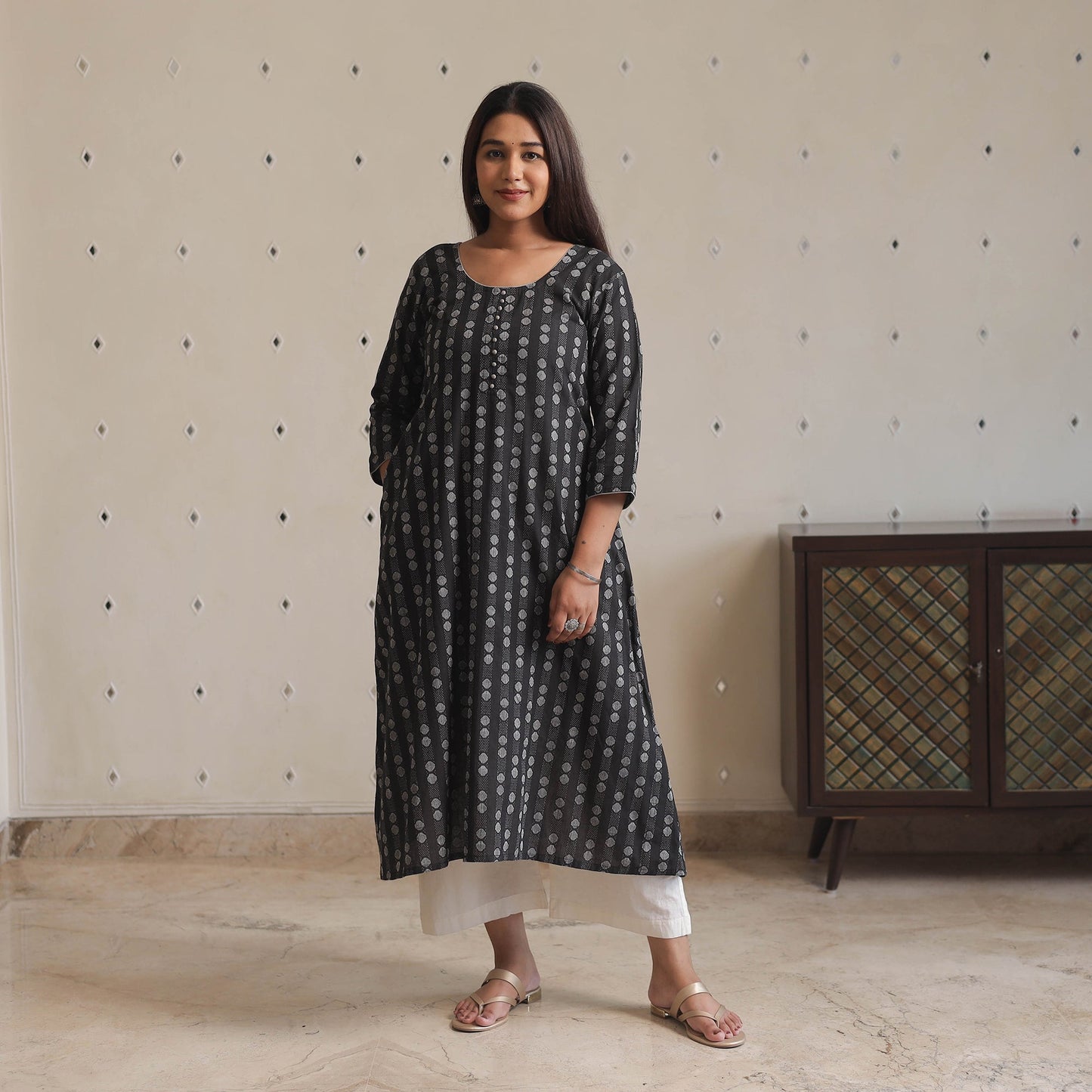 Black Jacquard Cotton Long Kurta for Women