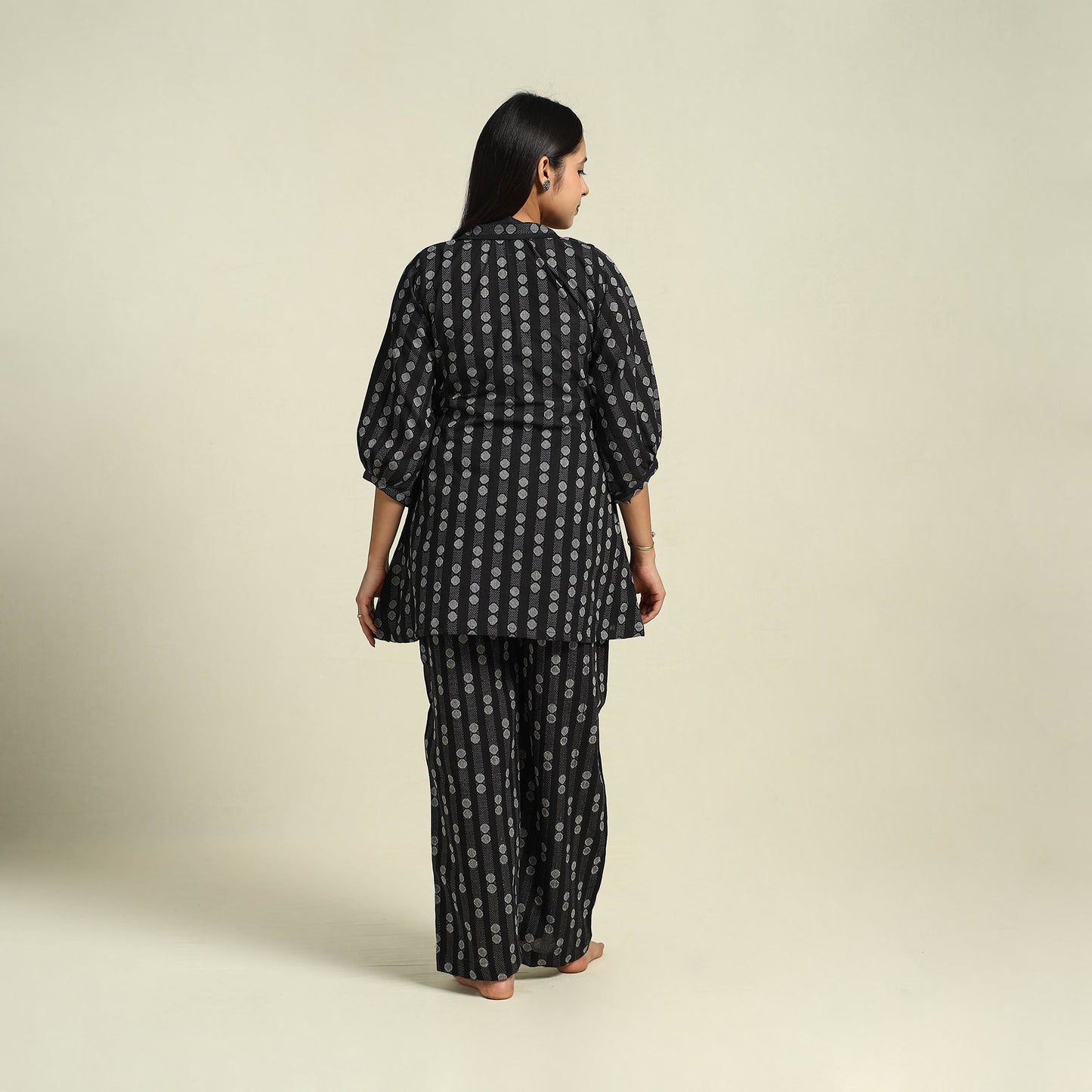 Black Jacquard Cotton Top & Pyjama Night Suit Set