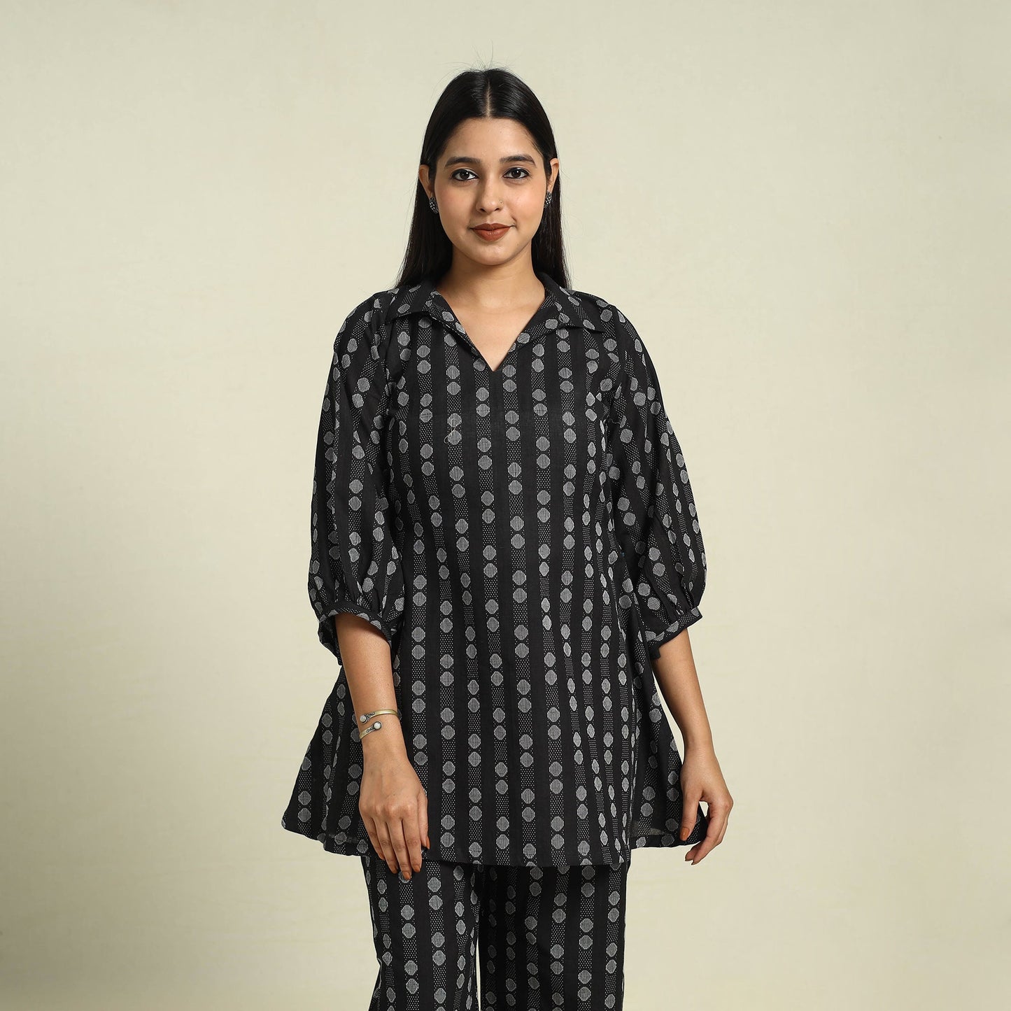 Black Jacquard Cotton Top & Pyjama Night Suit Set