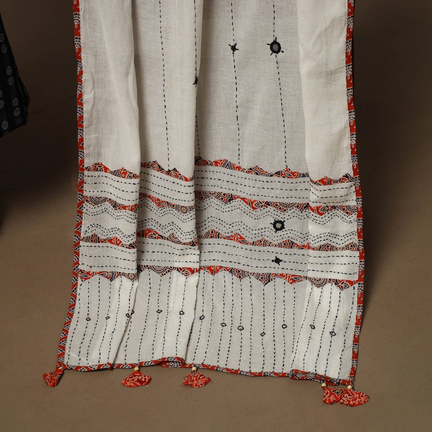 Jacquard weave cotton 2pc unstitched dress material
