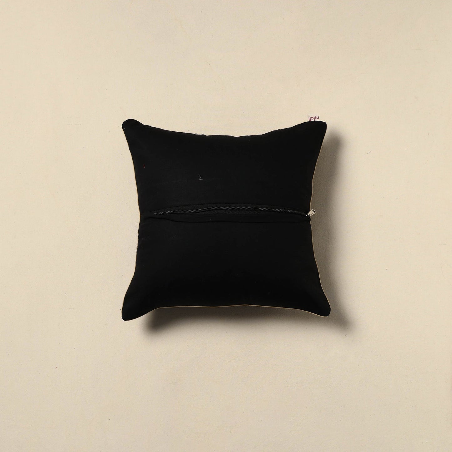 Jacquard weave cushion cover 03 - handcrafted