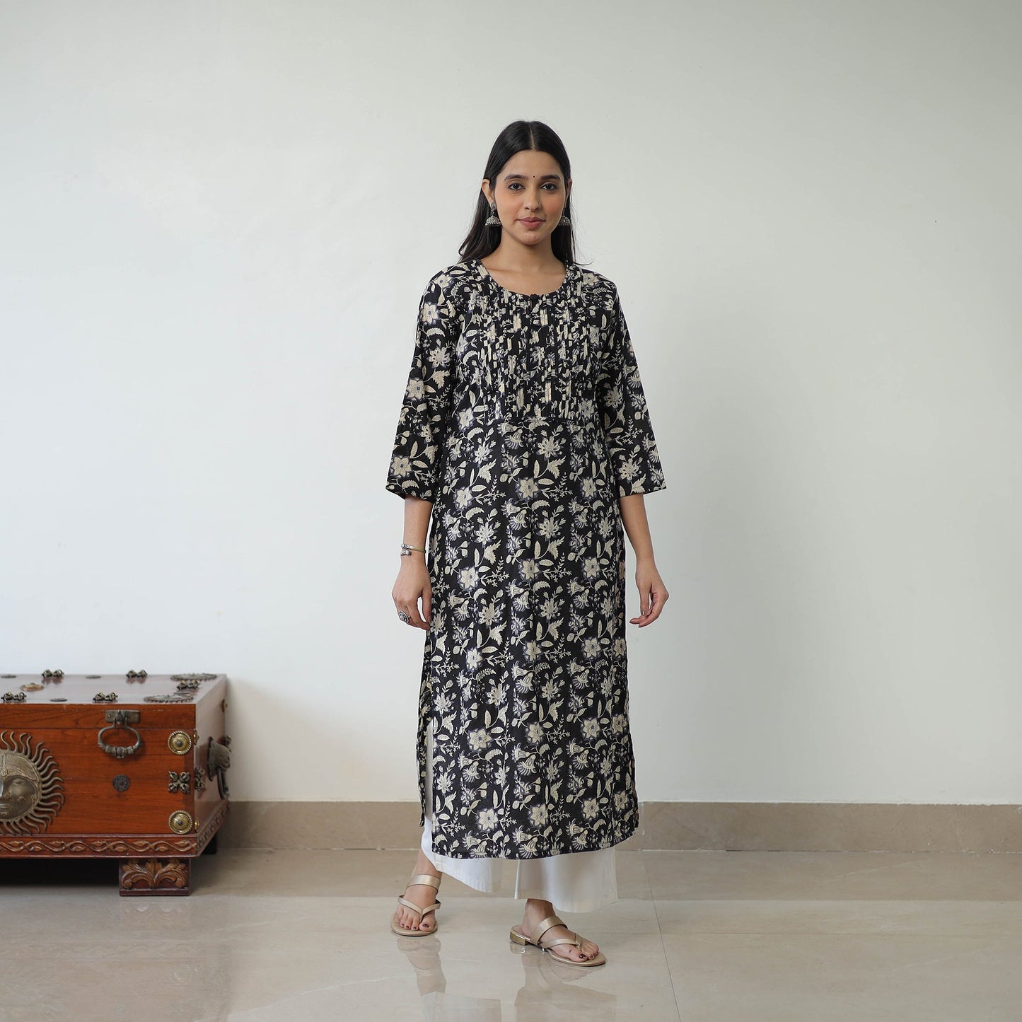 Black Jaipur Print Cotton Pintuck Long Kurta Online