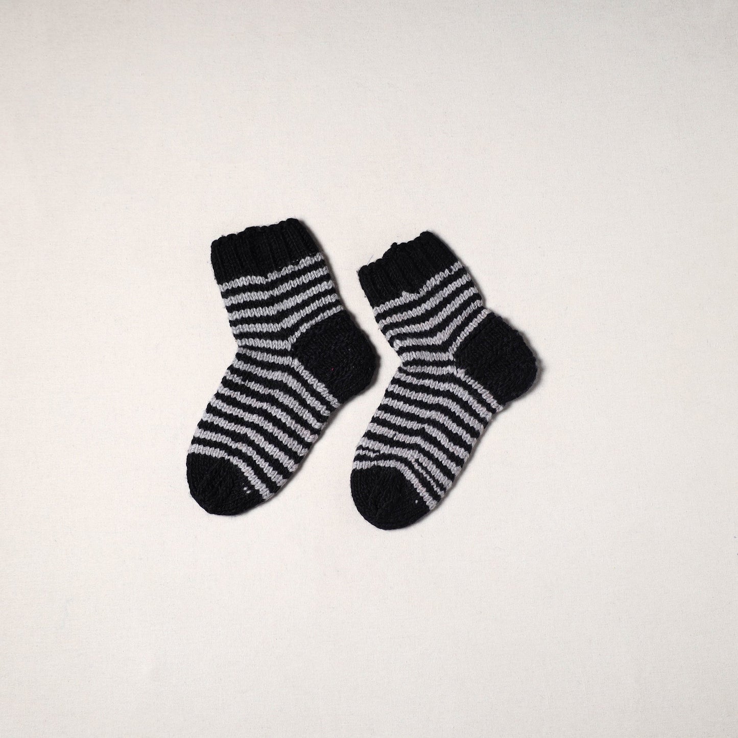 Black - kullu karishma hand knitted angora x merino wool