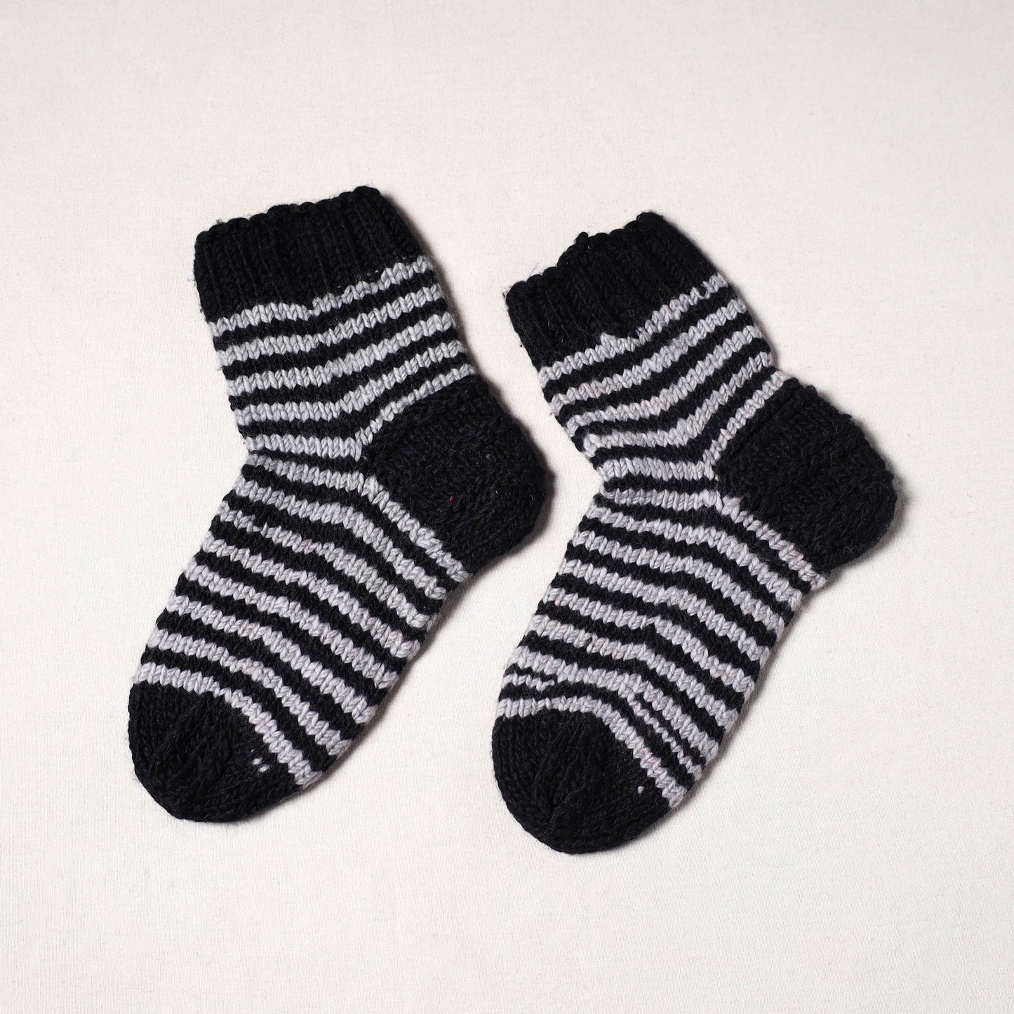 Black - kullu karishma hand knitted angora x merino wool