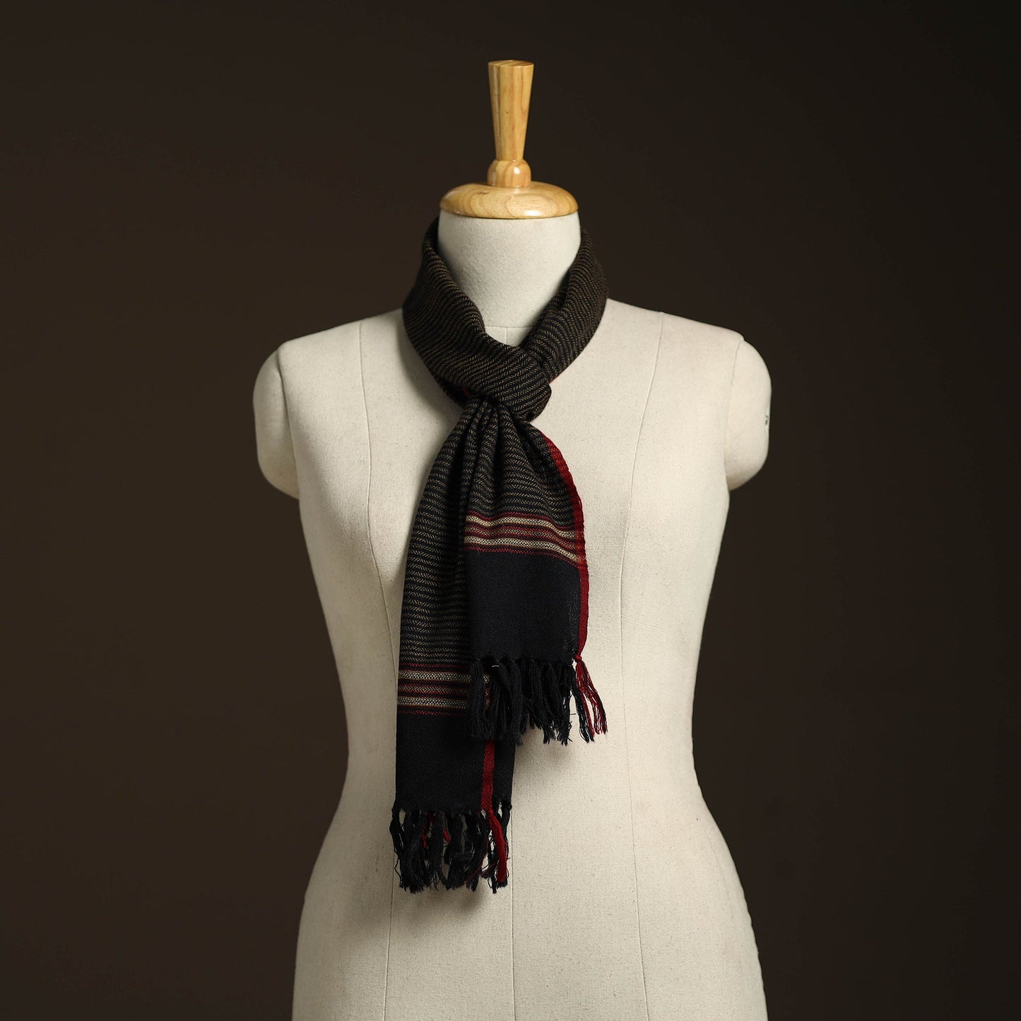 Black - kumaun handwoven merino wool scarf 151 - handcrafted