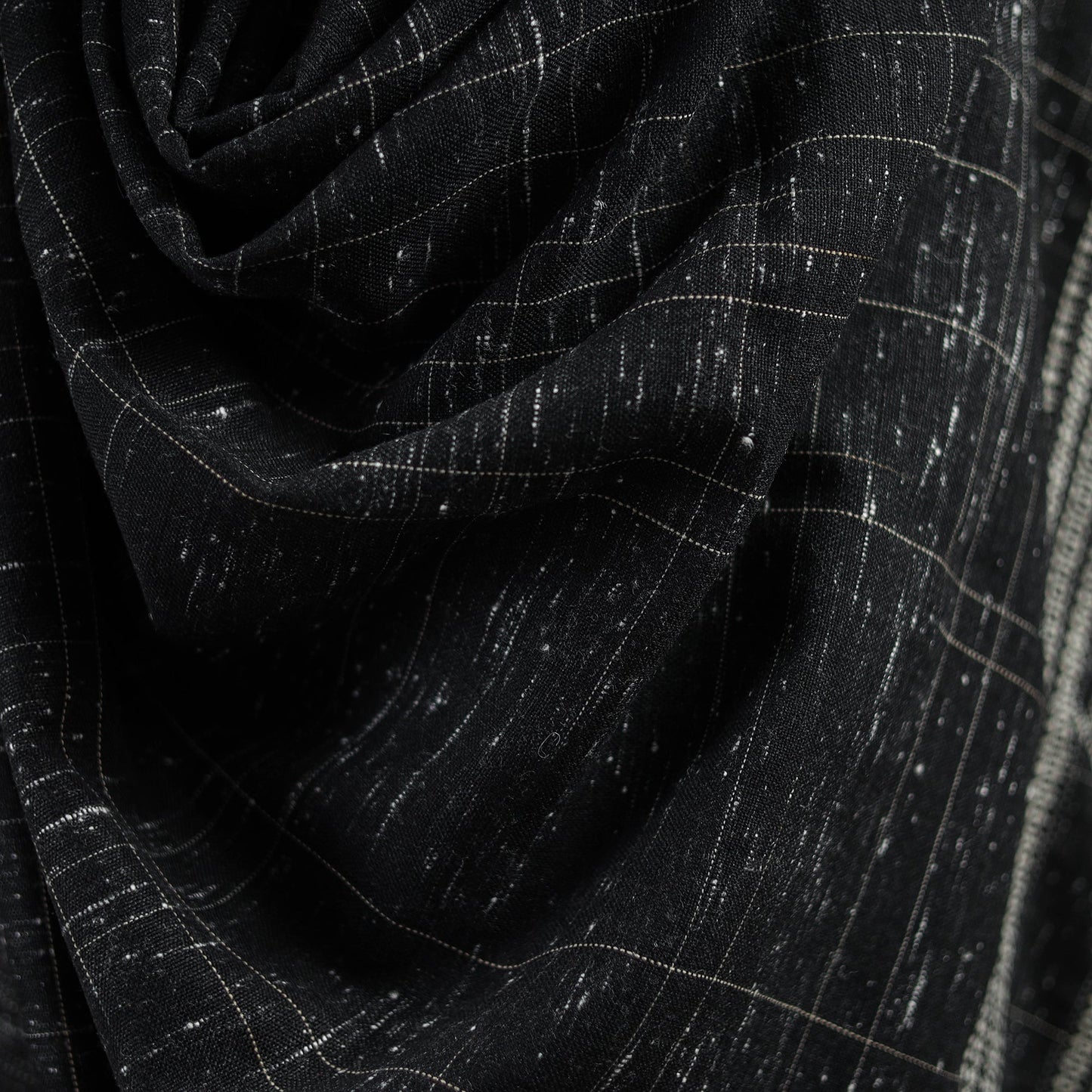 Kutch bhujodi handwoven merino wool shawl 157 - handcrafted