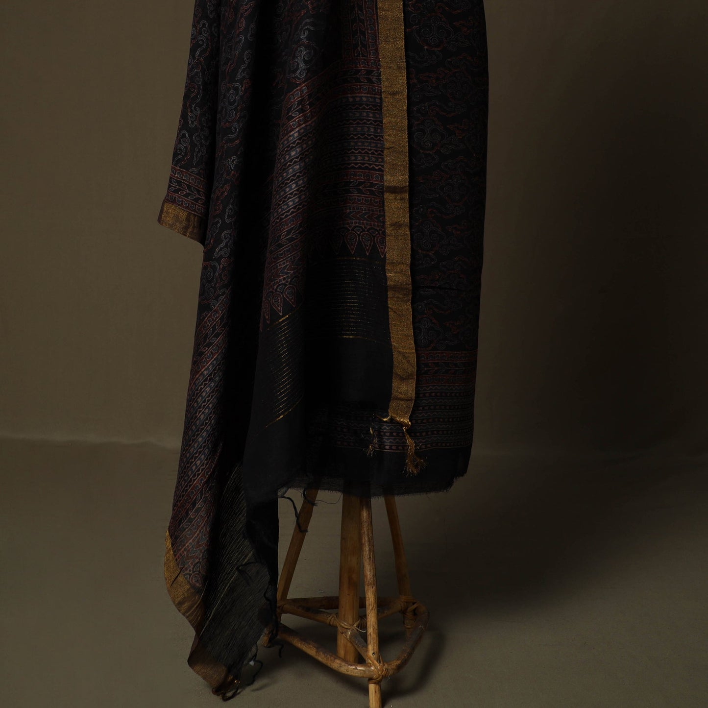 Kutch hand block ajrakh print natural dyed linen 2pc