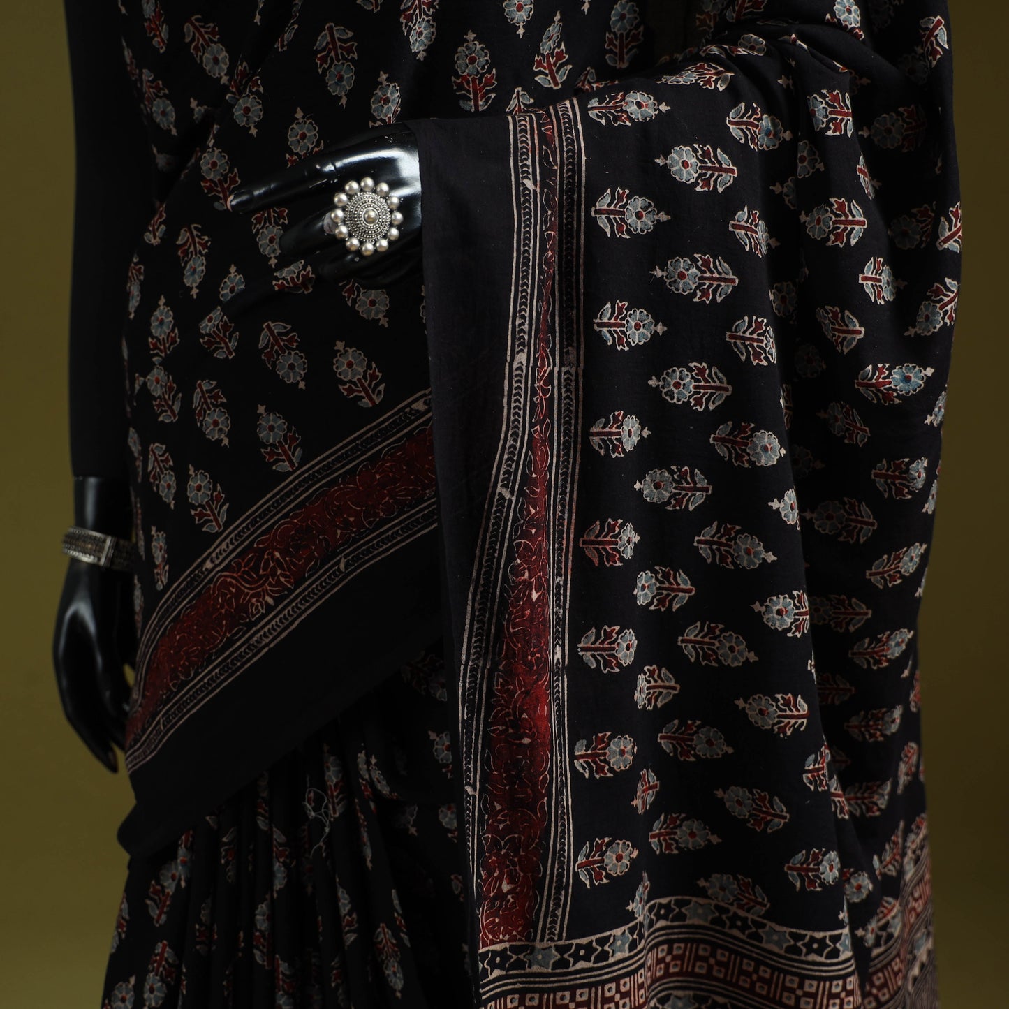 Kutch hand block print natural dyed pure mul cotton ajrakh
