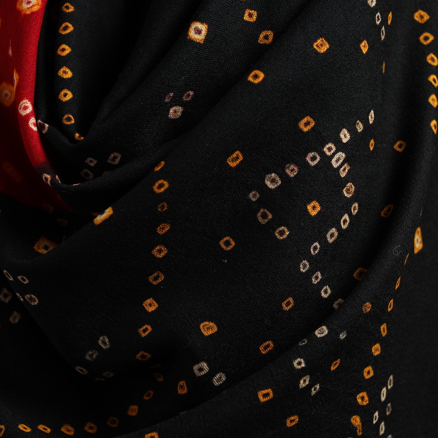 Kutch handwoven bandhani merino wool shawl 22 - handcrafted