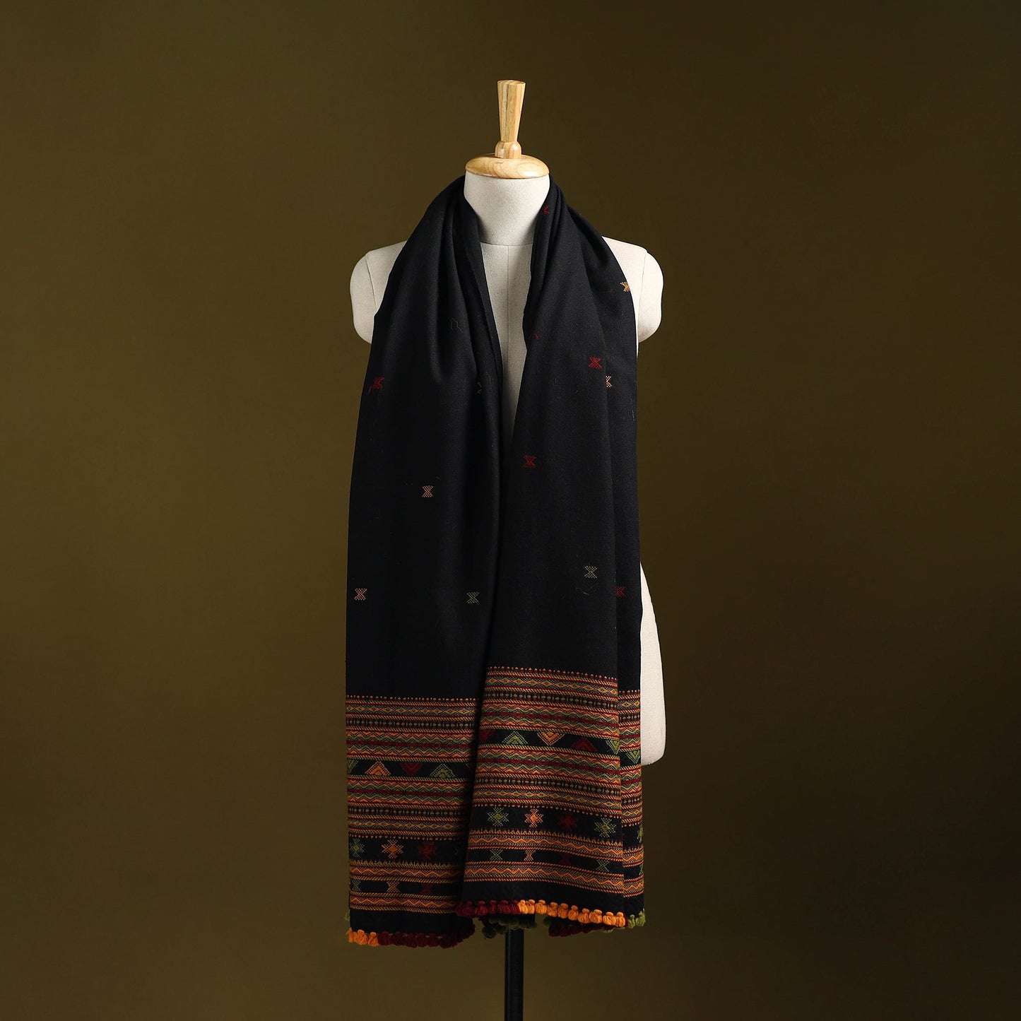 Kutch handwoven merino wool dhabla shawl 52 - handcrafted