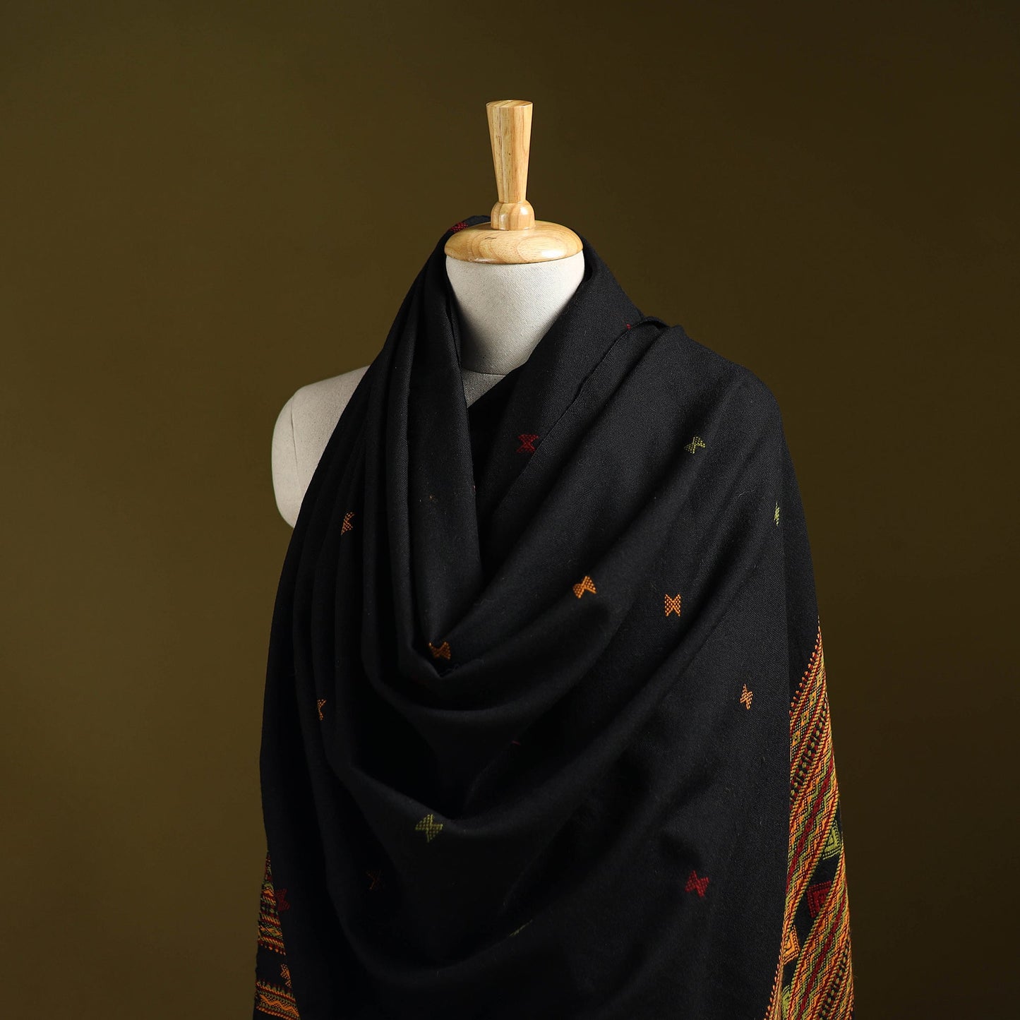Kutch handwoven merino wool dhabla shawl 52 - handcrafted