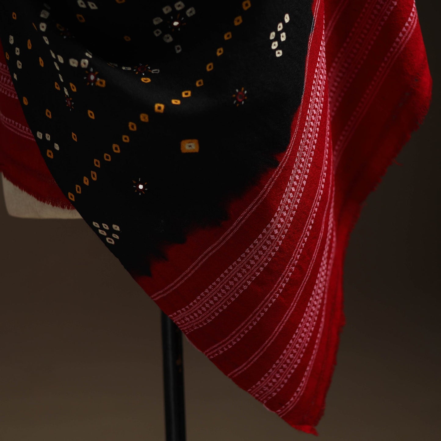 Kutch mirror work handwoven bandhani bagida woolen shawl 21