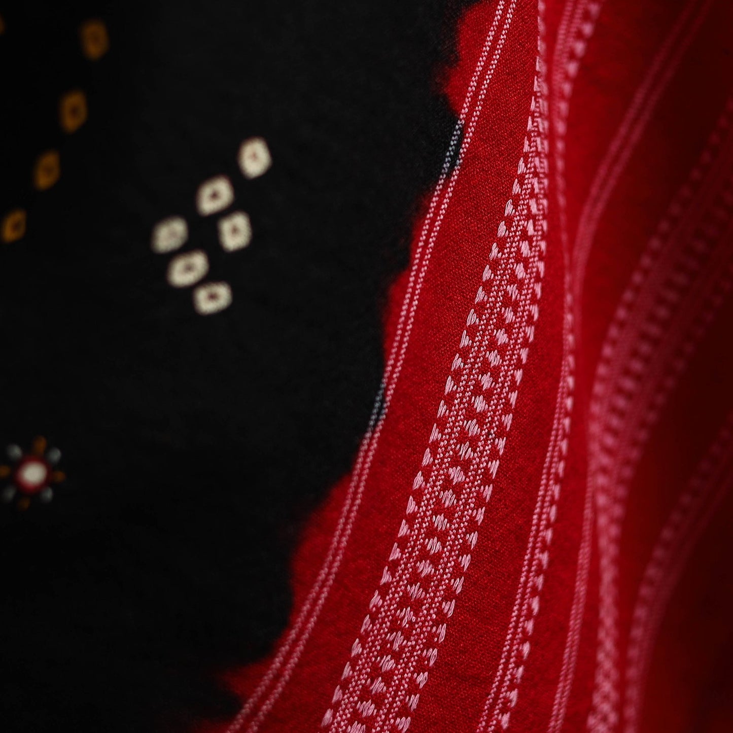 Kutch mirror work handwoven bandhani bagida woolen shawl 21