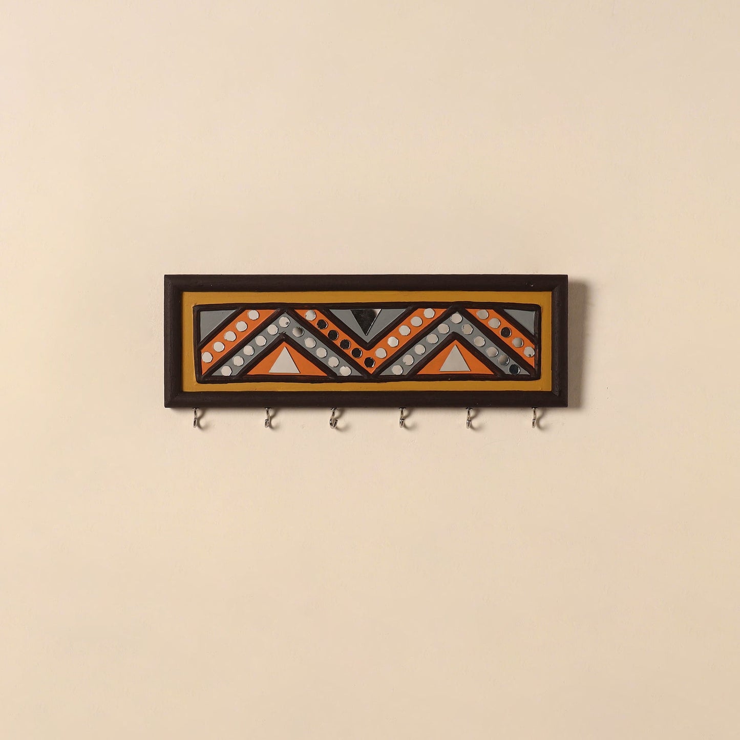 Kutch mud mirror work lippan art key holder (4 x 12 in) 25