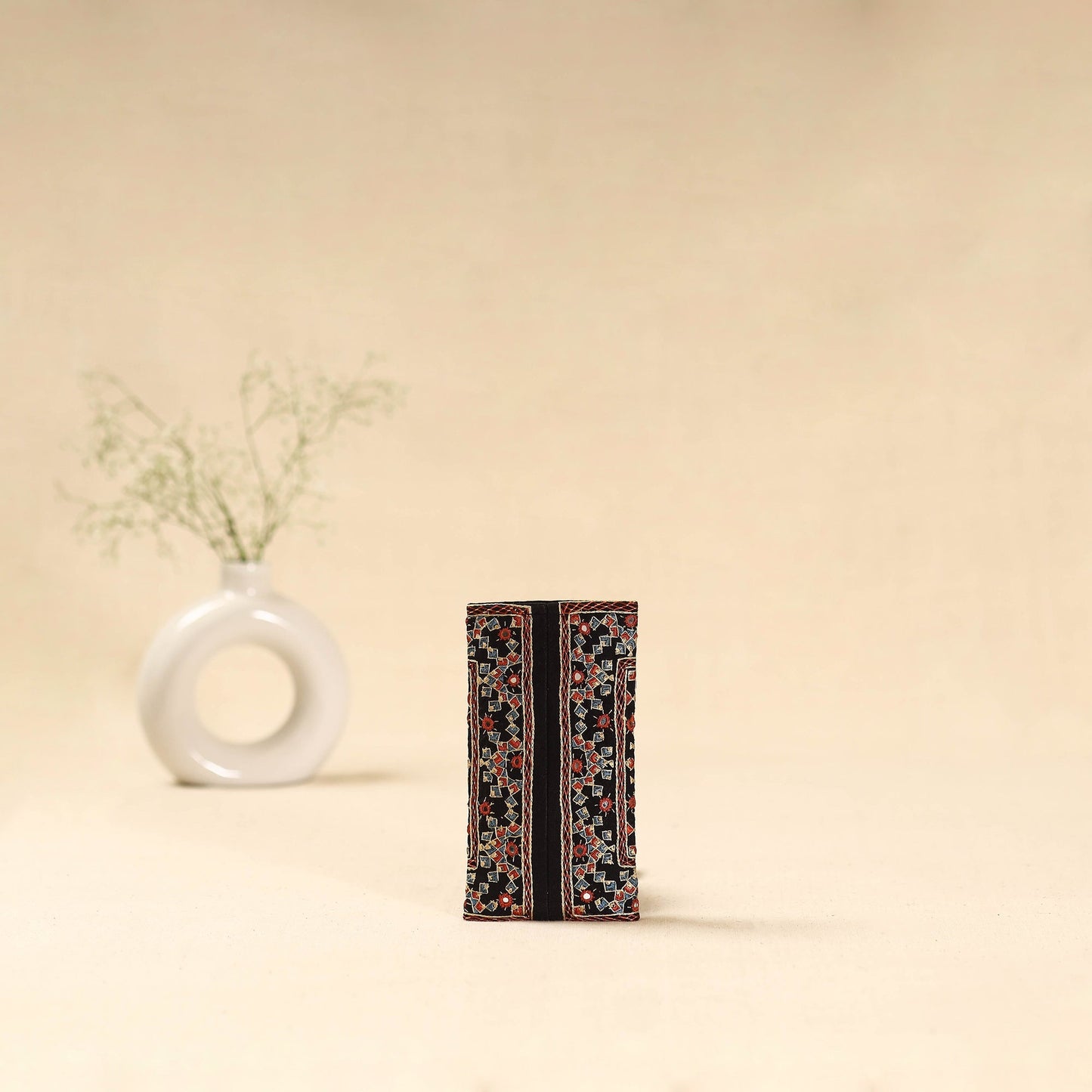 Kutch neran hand embroidered spectacle pouch 227