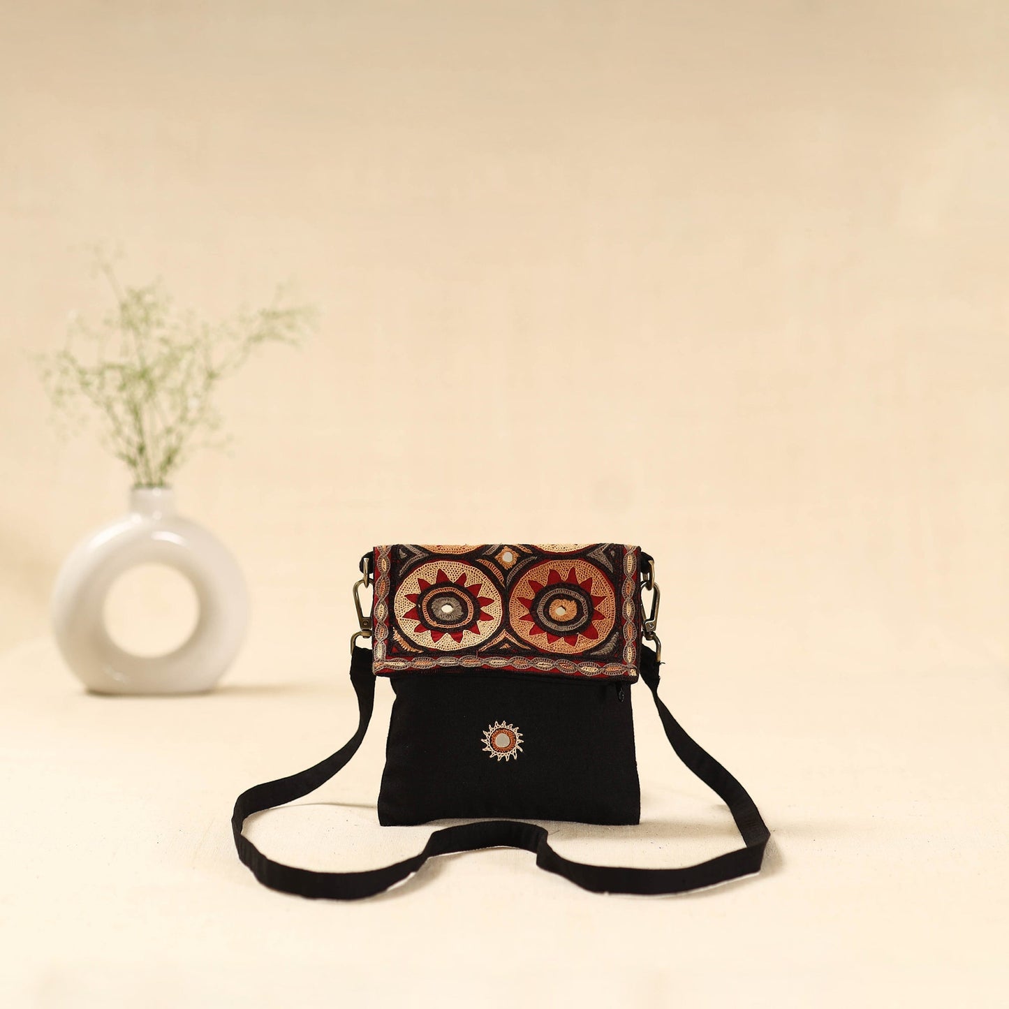 Kutch pakko hand embroidered sling bag 82 - handcrafted