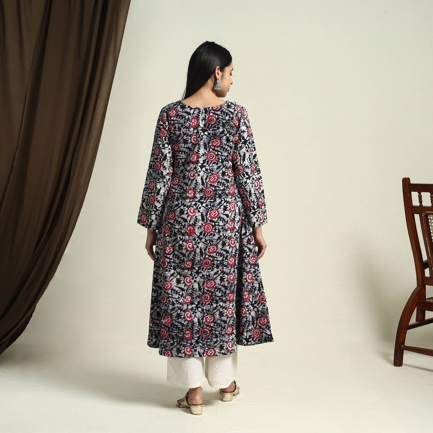 Black A-Line Batik Print Cotton Kurta for Women