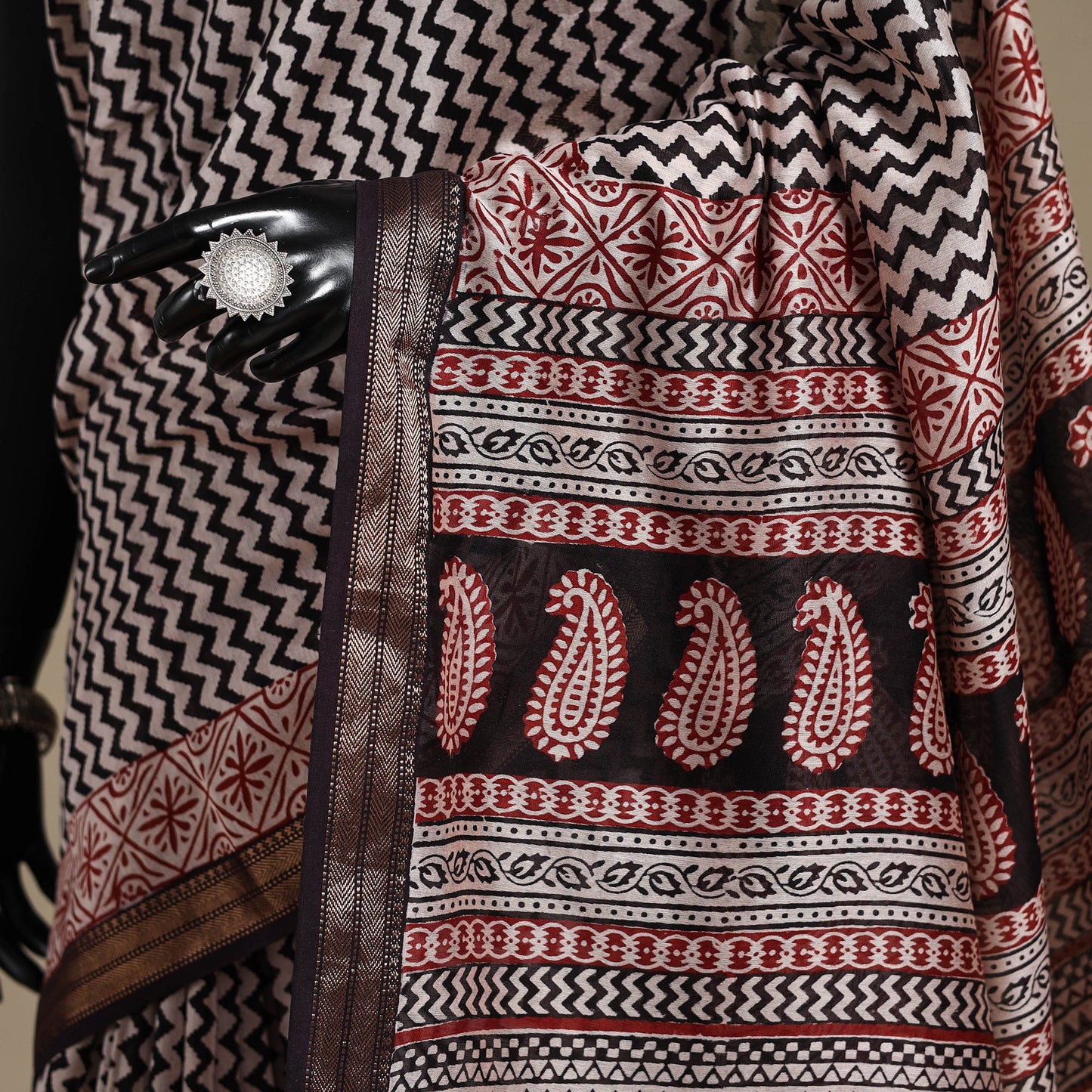 Black - maheshwari silk natural dyed bagh saree with zari