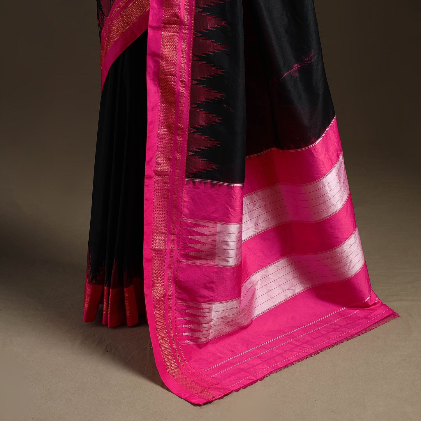 Mercerized cotton gadwal ilkal saree with temple zari