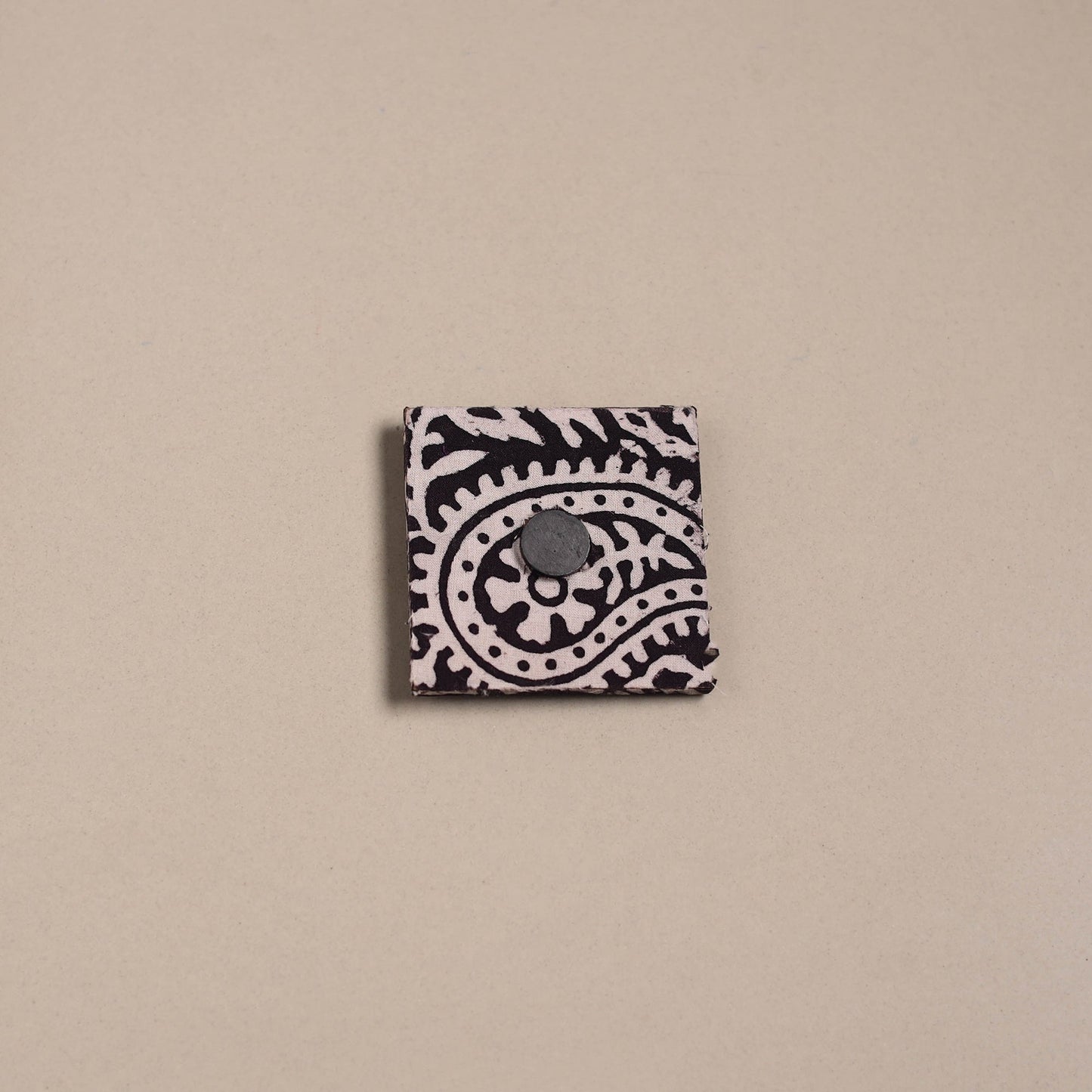 Black - mirror work handmade fabart jute magnet 17