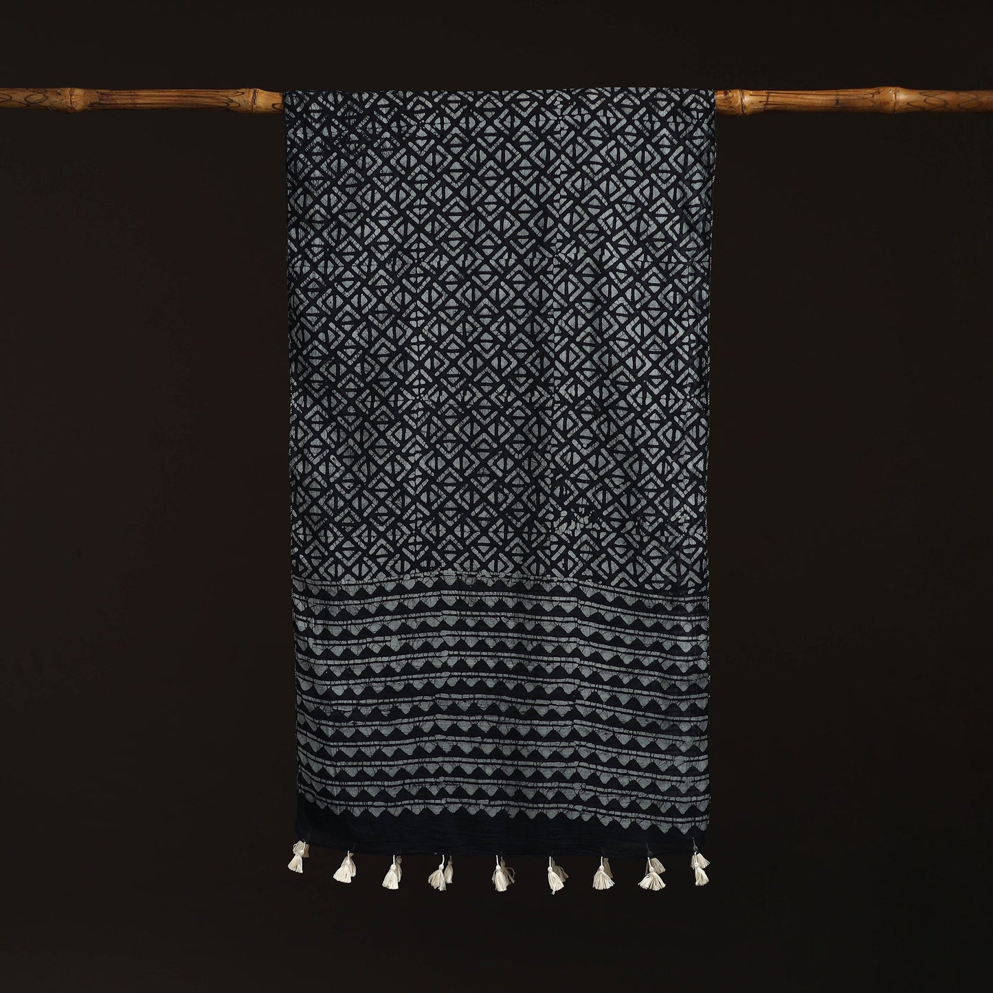 Mul cotton kutch hand batik stole with tassels 07