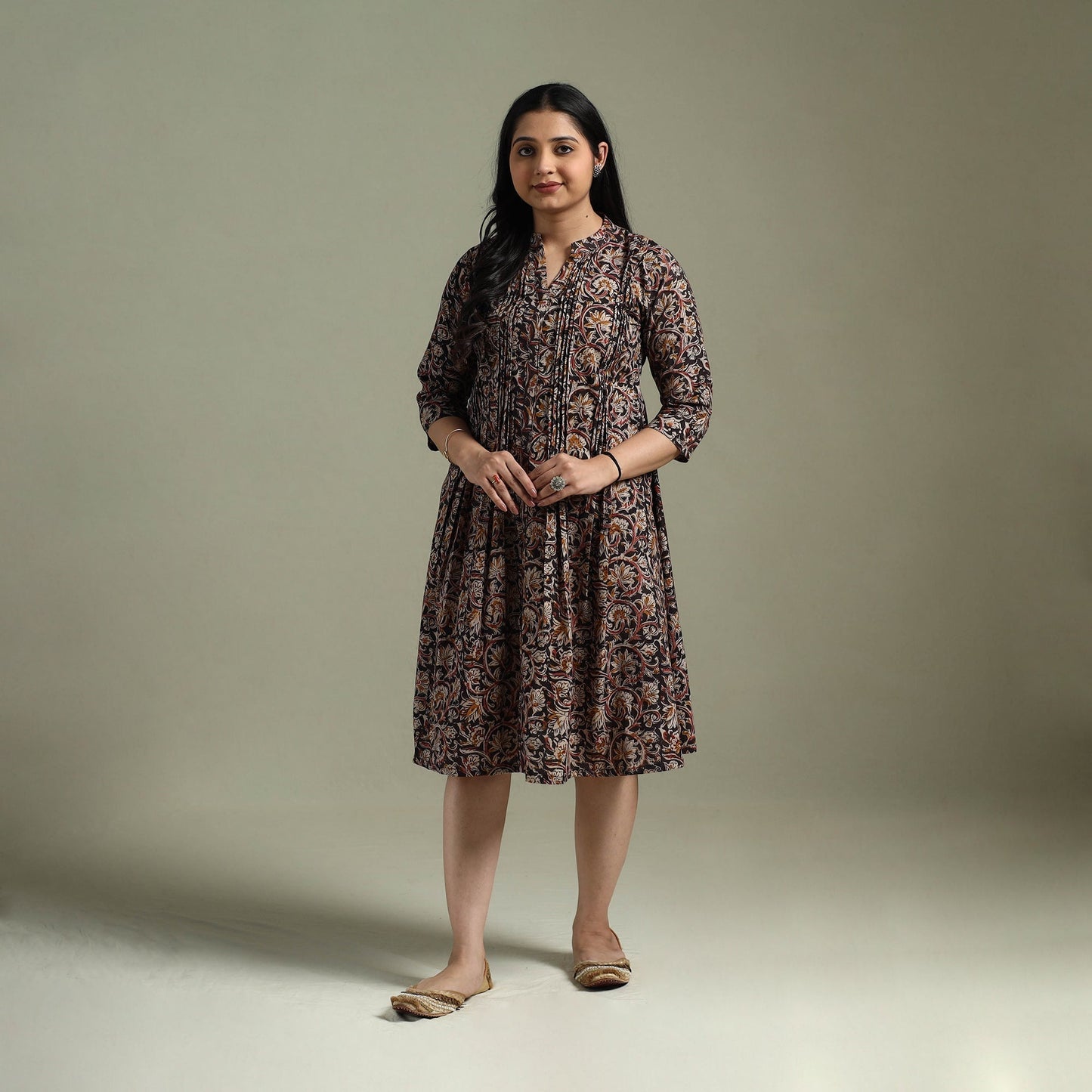 Natural dyed cotton hand block print pintuck kalamkari