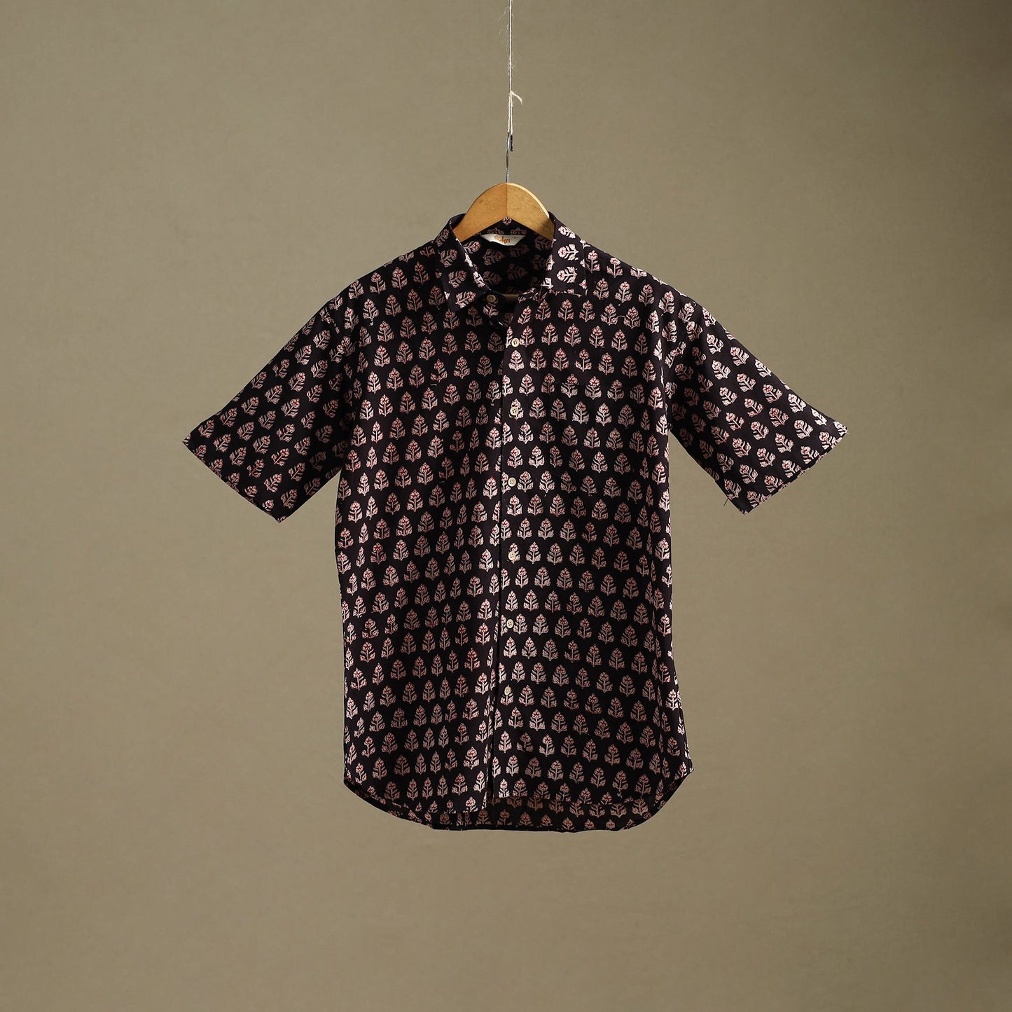 Natural dyed cotton men half sleeve hand bagh shirt 15