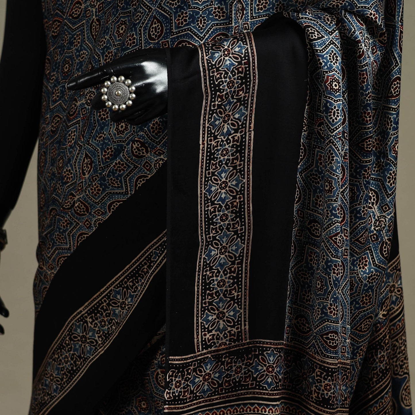 Natural dyed hand modal silk saree with tassels 08