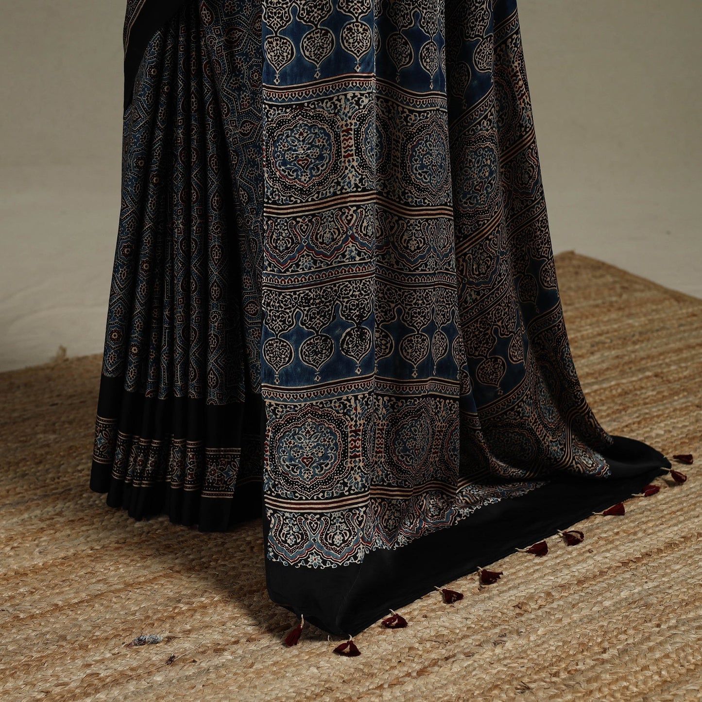 Natural dyed hand modal silk saree with tassels 08