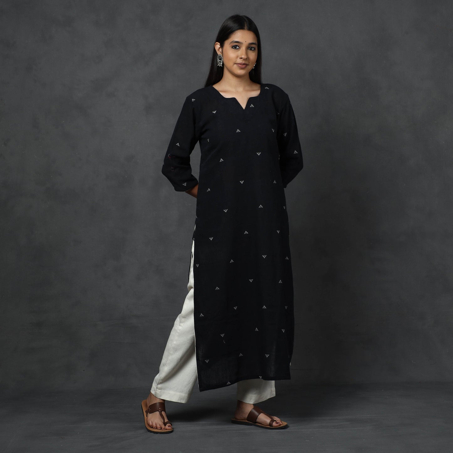 Buy Organic Kala Cotton Handloom Buti Long Kurta for Women