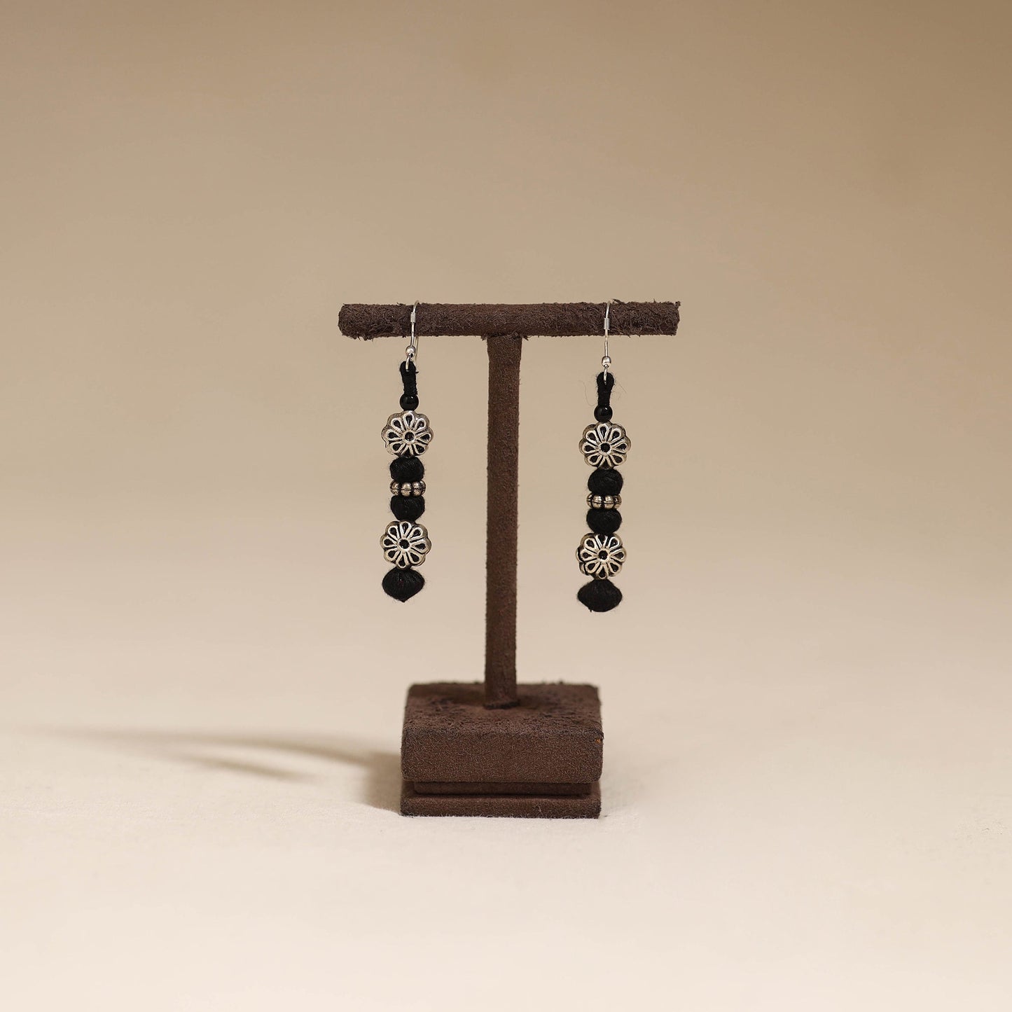 Black - patwa thread beads earrings by kailash 31