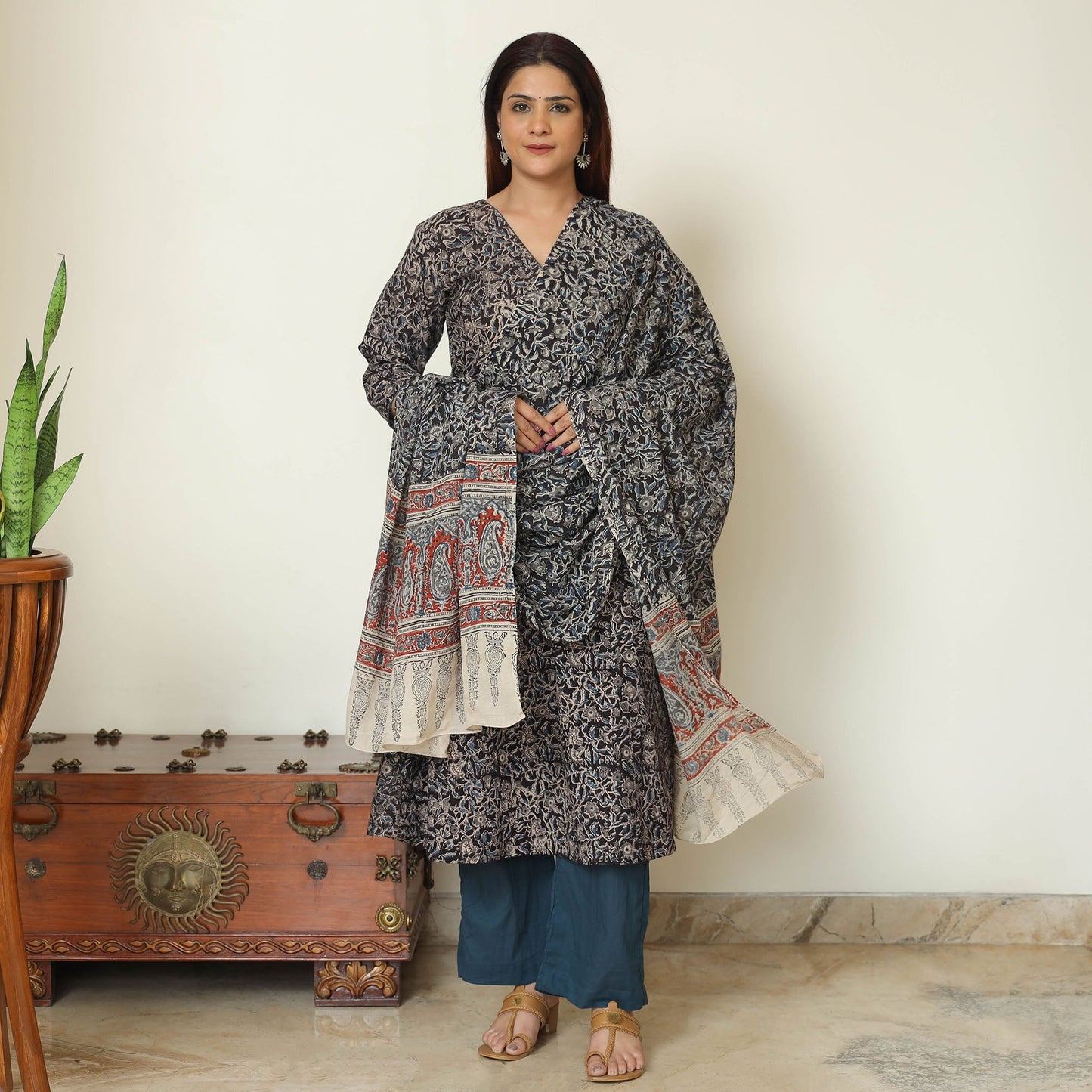 Pedana Kalamkari Block Printed Cotton Kurta with Palazzo & Dupatta Set 11 Online at iTokri.com