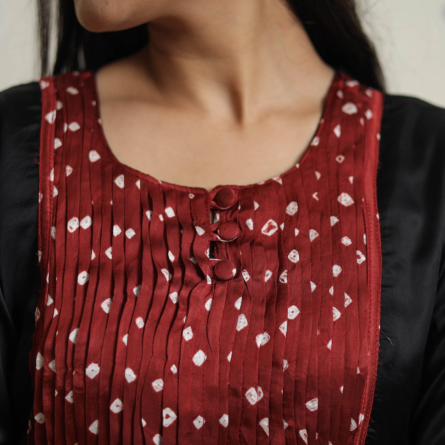 Plain Modal Silk Straight Kurta with Bandhani Pintuck Patchwork 05 Online at iTokri.com