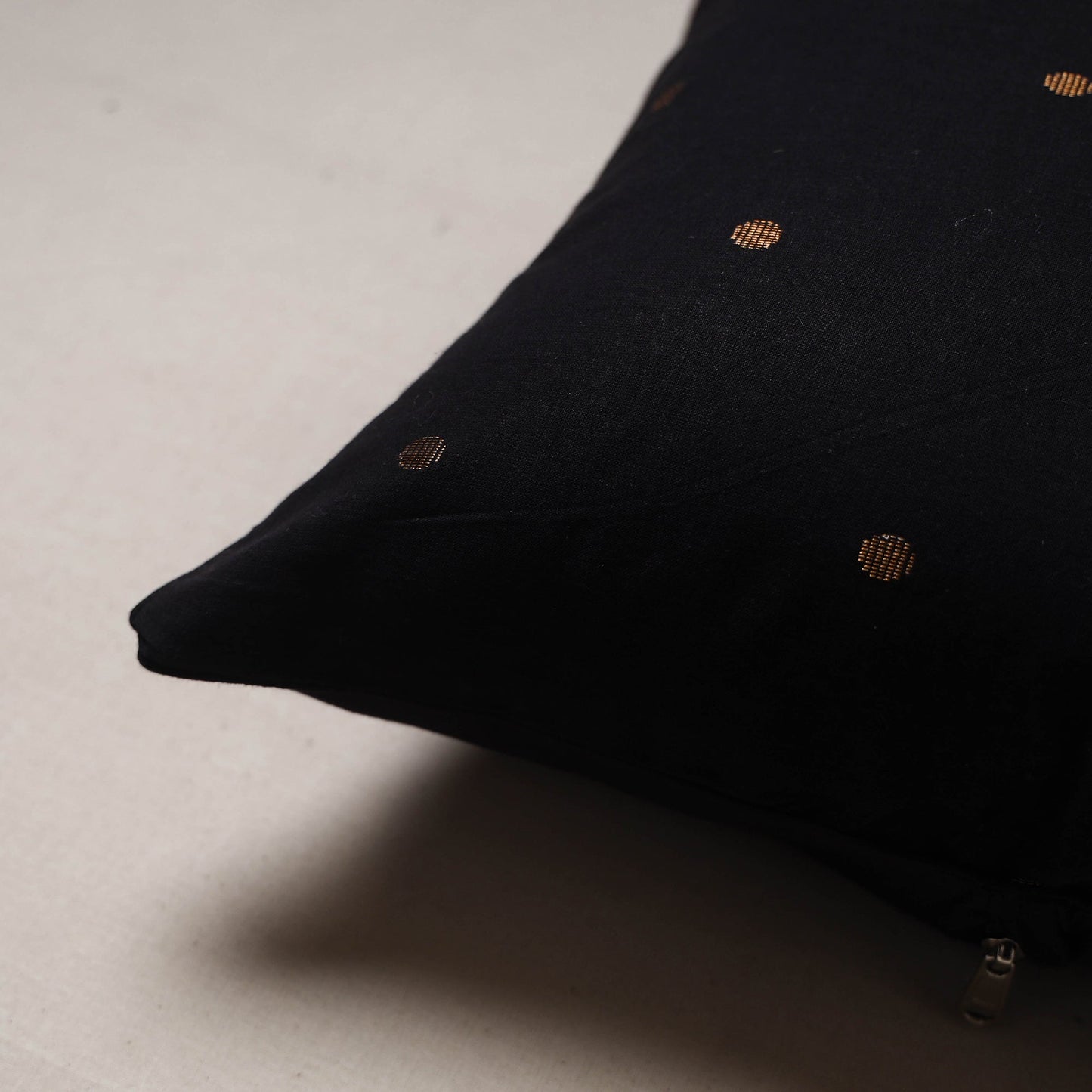 Plain zari buti cushion cover 43 - handcrafted