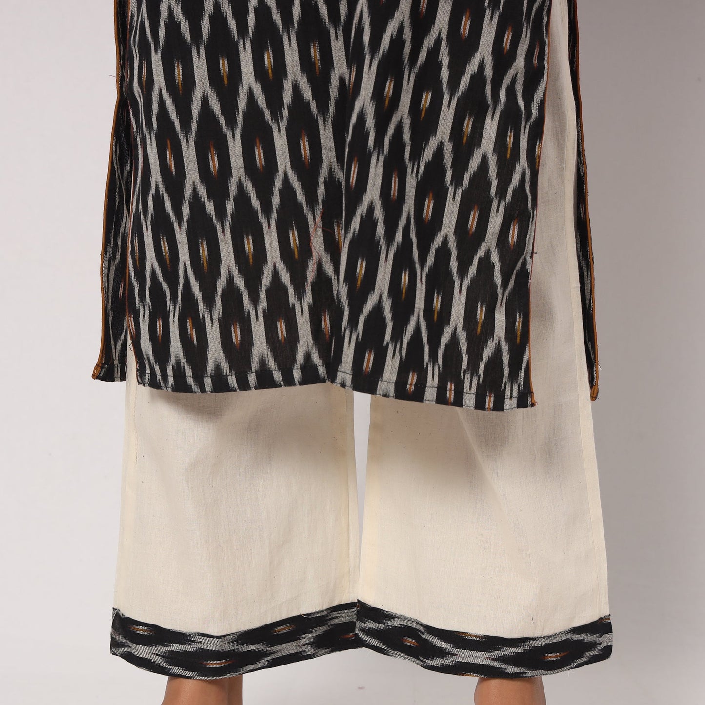 Black - pochampally ikat weave cotton kurta with palazzo &