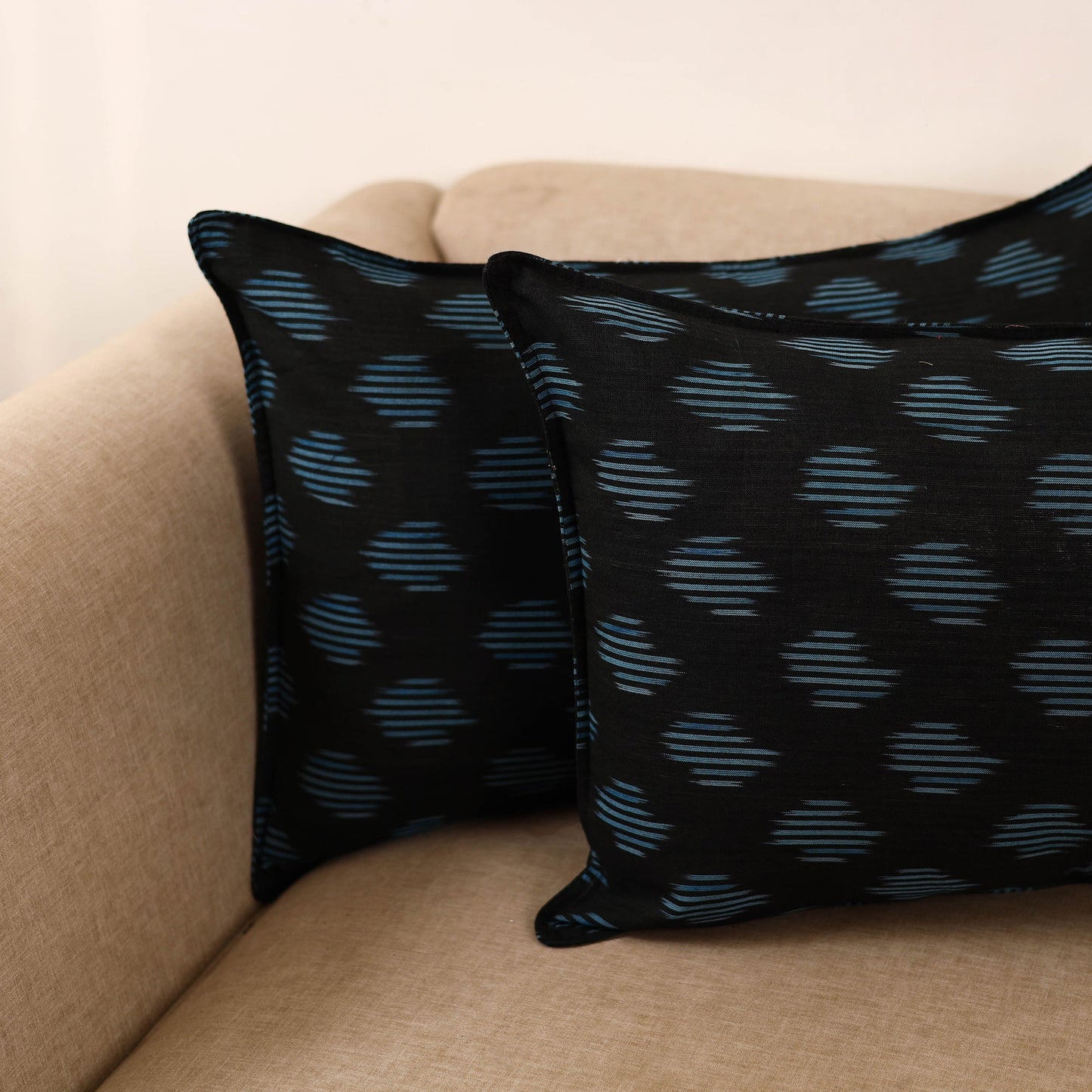 Pochampally ikat weave pillow covers (set of 2) 08