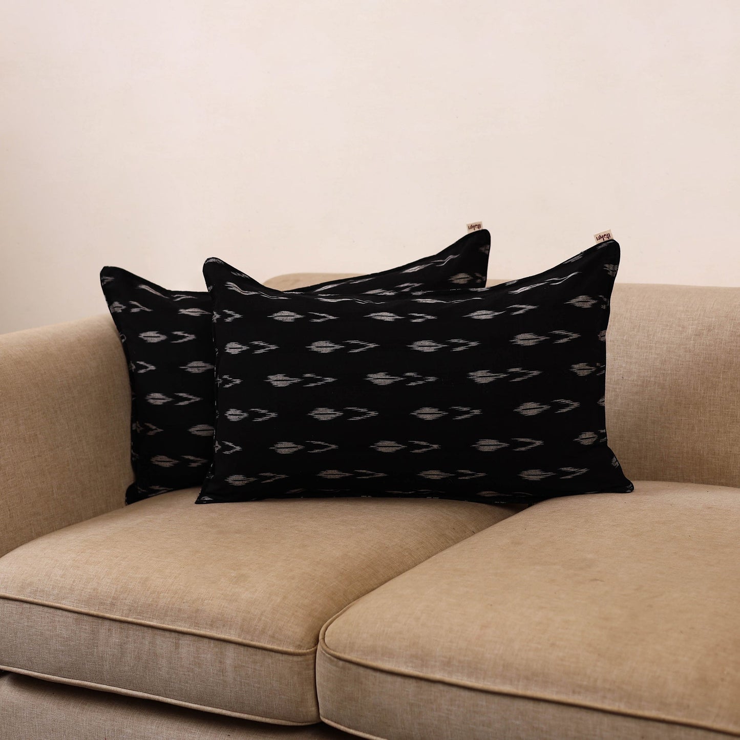 Pochampally ikat weave pillow covers (set of 2) 27
