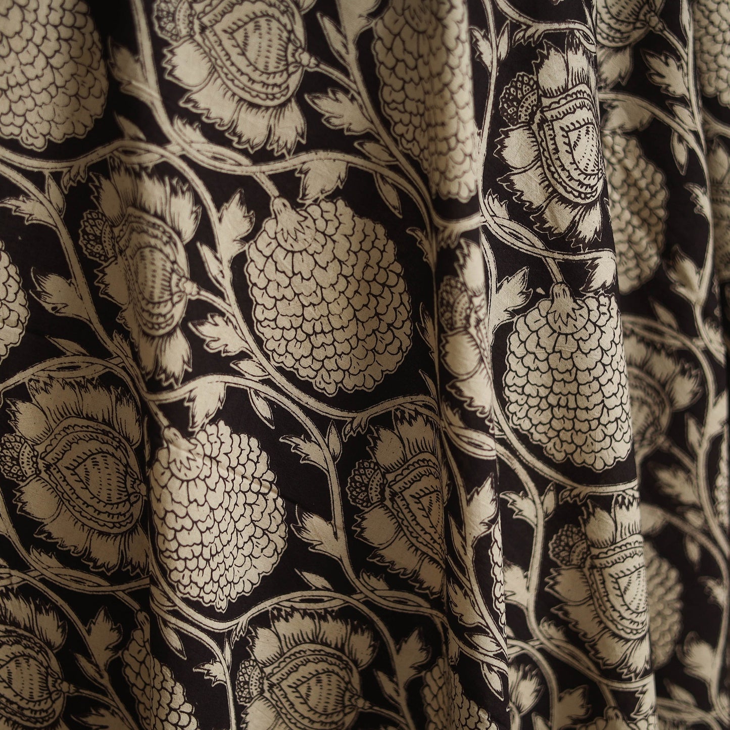 Printed cotton kalamkari fabric 04 - handcrafted
