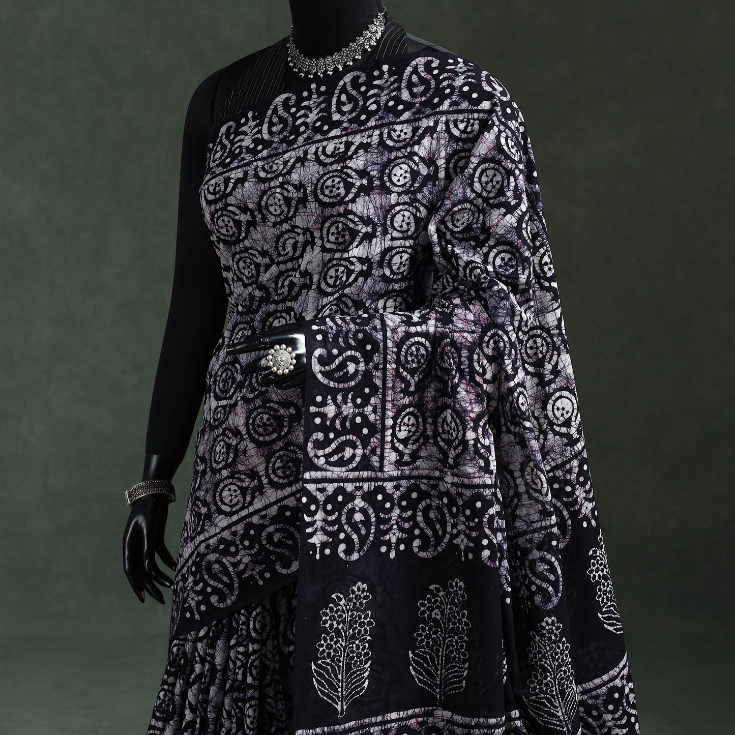 Pure mul cotton hand block batik print saree 41