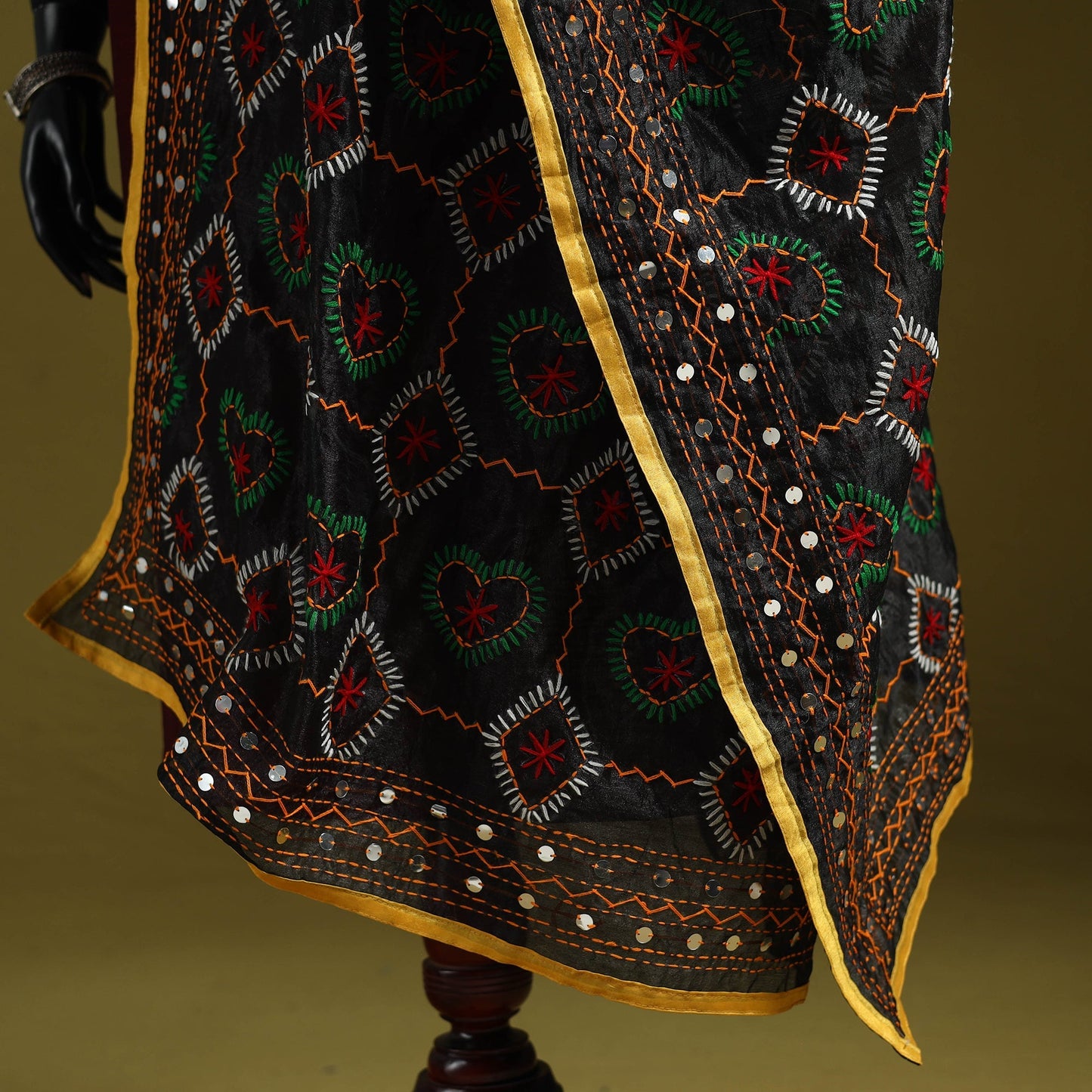 Ranihati chapa work chanderi silk hand embroidery dupatta
